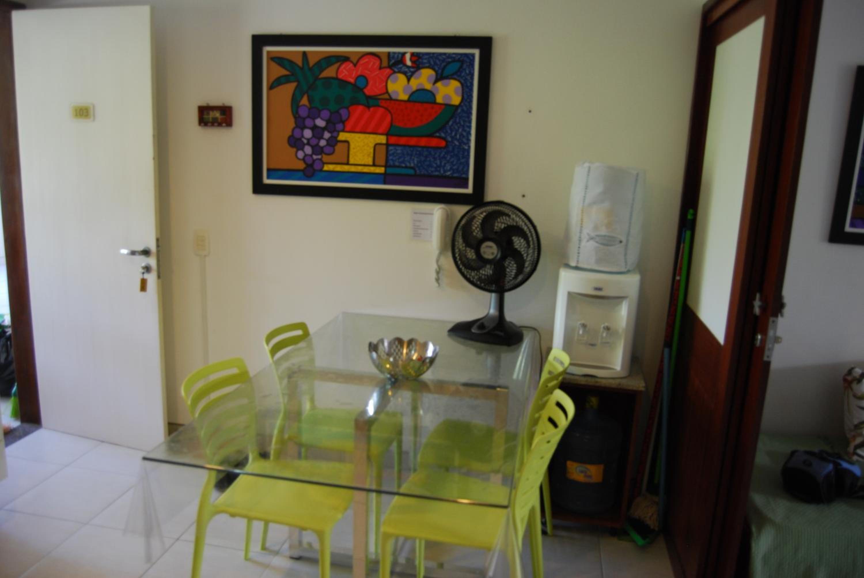 Two-Bedroom Apartment with Pool View - Vila Marlin  - Photo 3