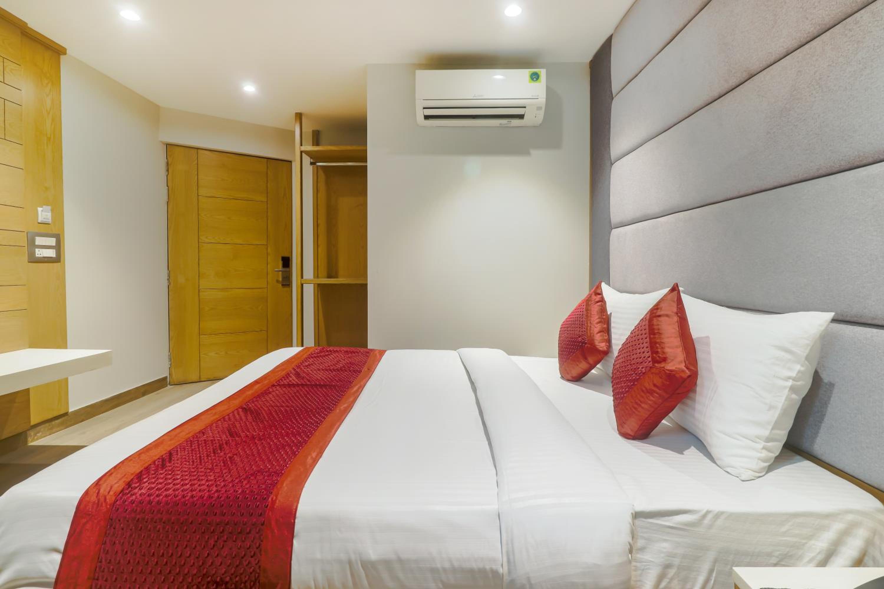 Superior Double Room - Photo 7