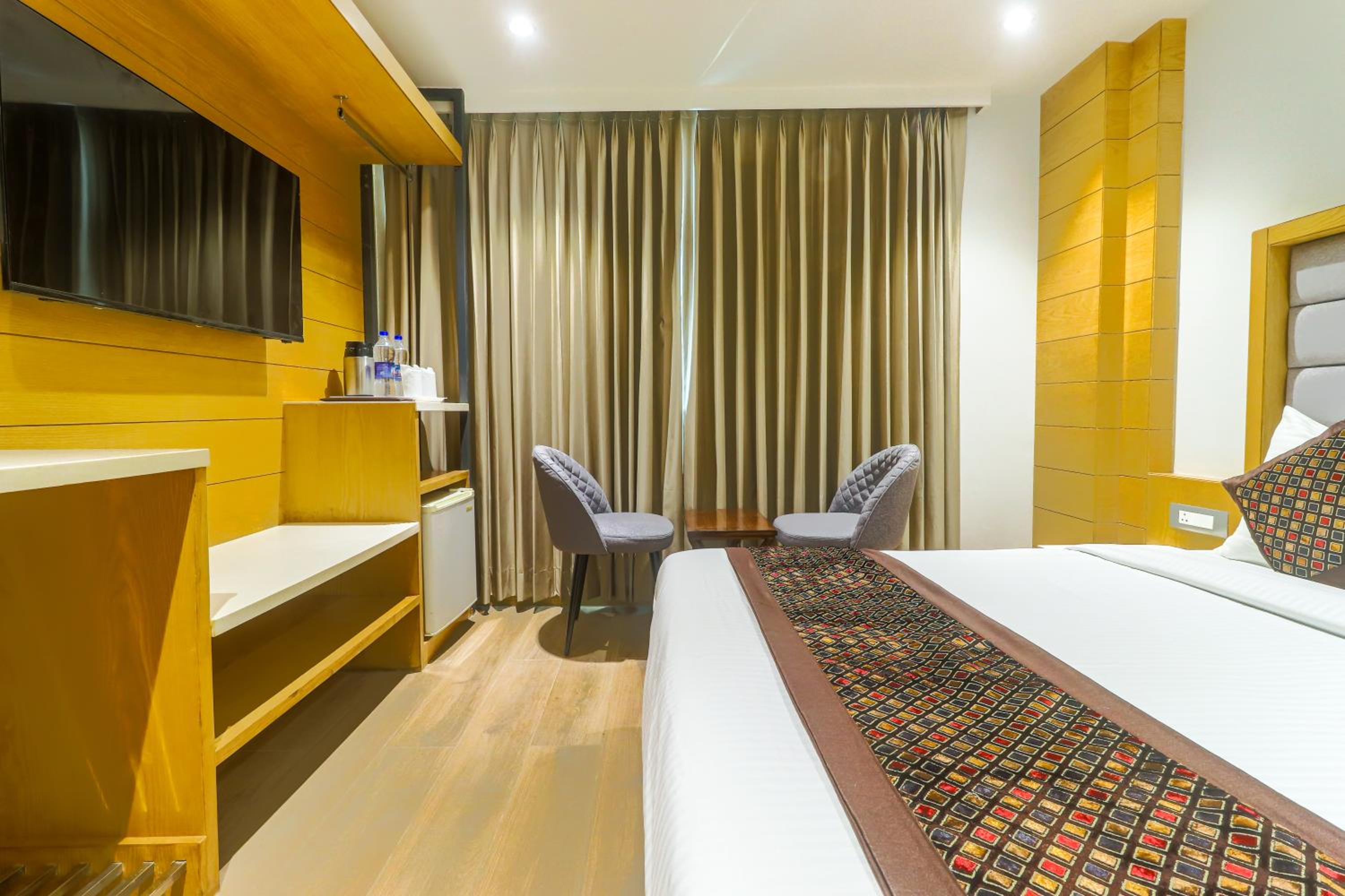 Superior Double Room - Photo 1