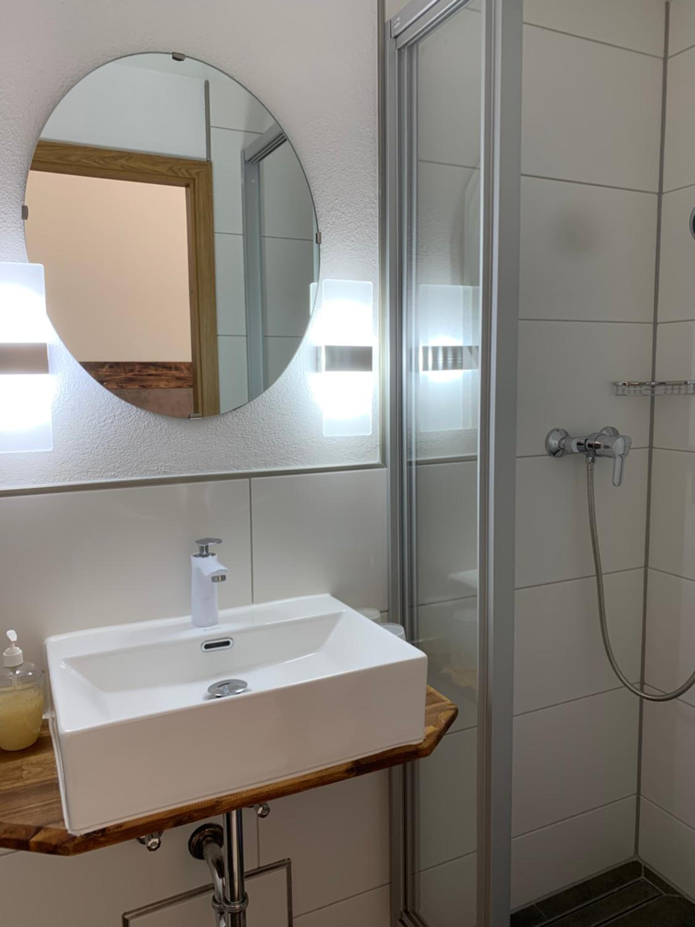 Triple Room with Balcony - Photo 6