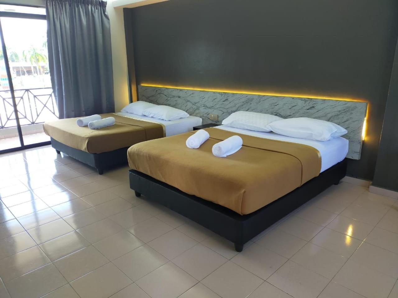 Executive Suite photo 1