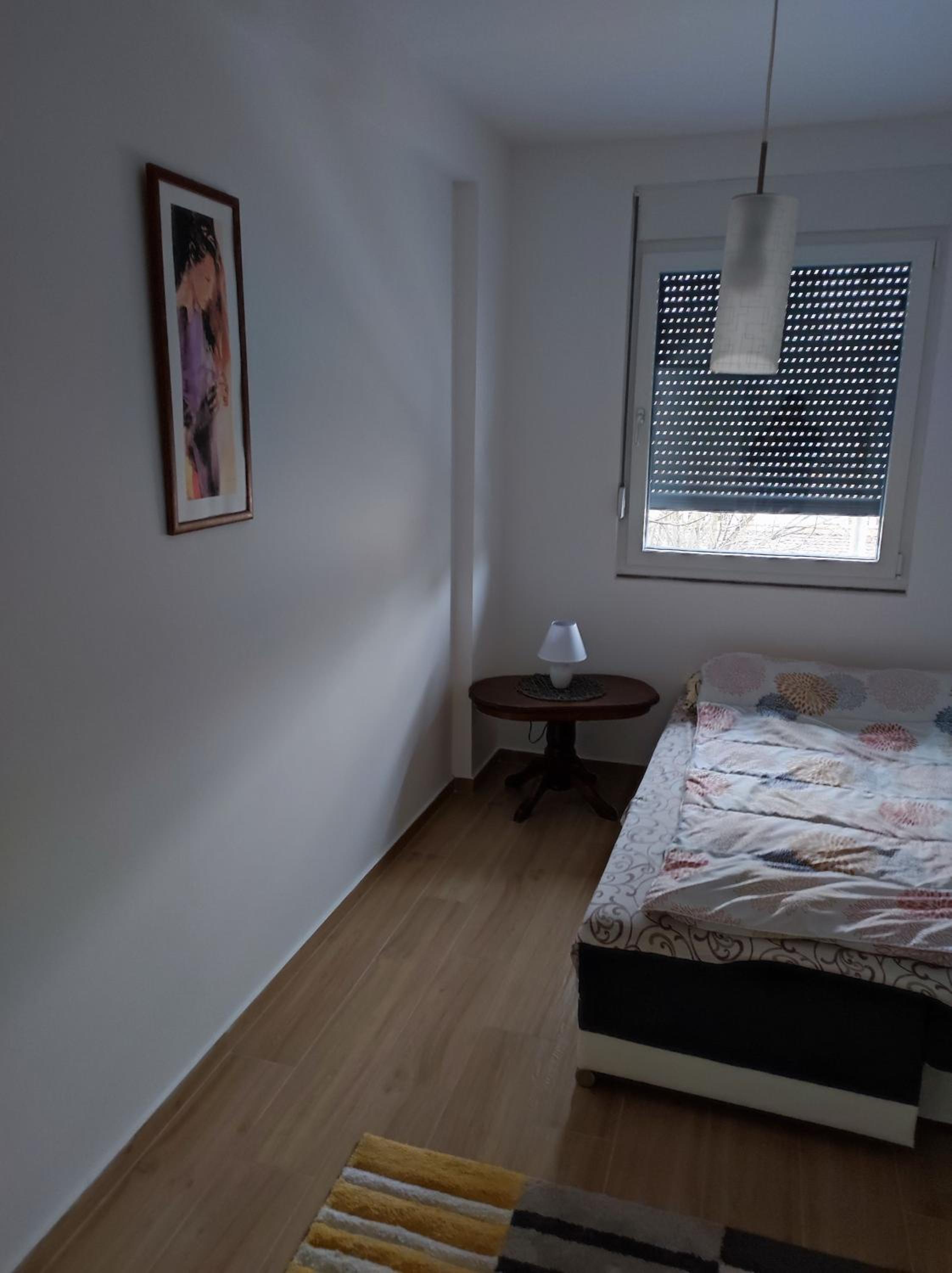 One-Bedroom Apartment photo 3