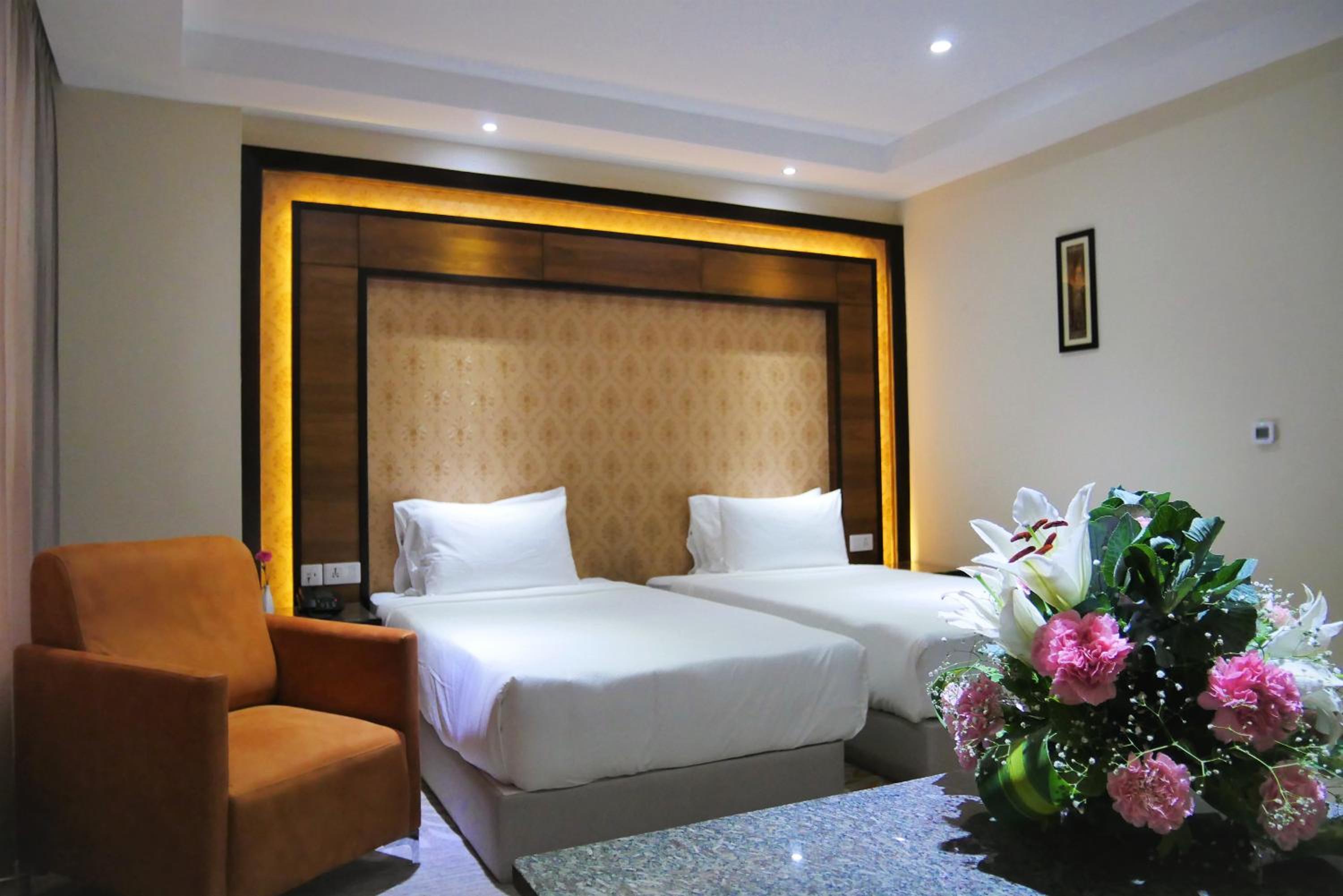 Executive Twin Room - Photo 1
