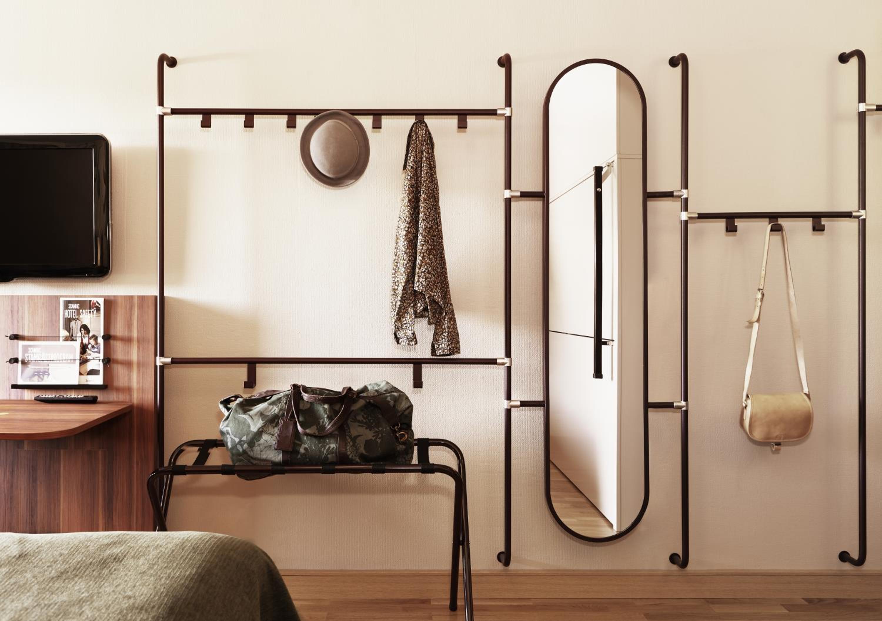 Standard Twin Room - Photo 4
