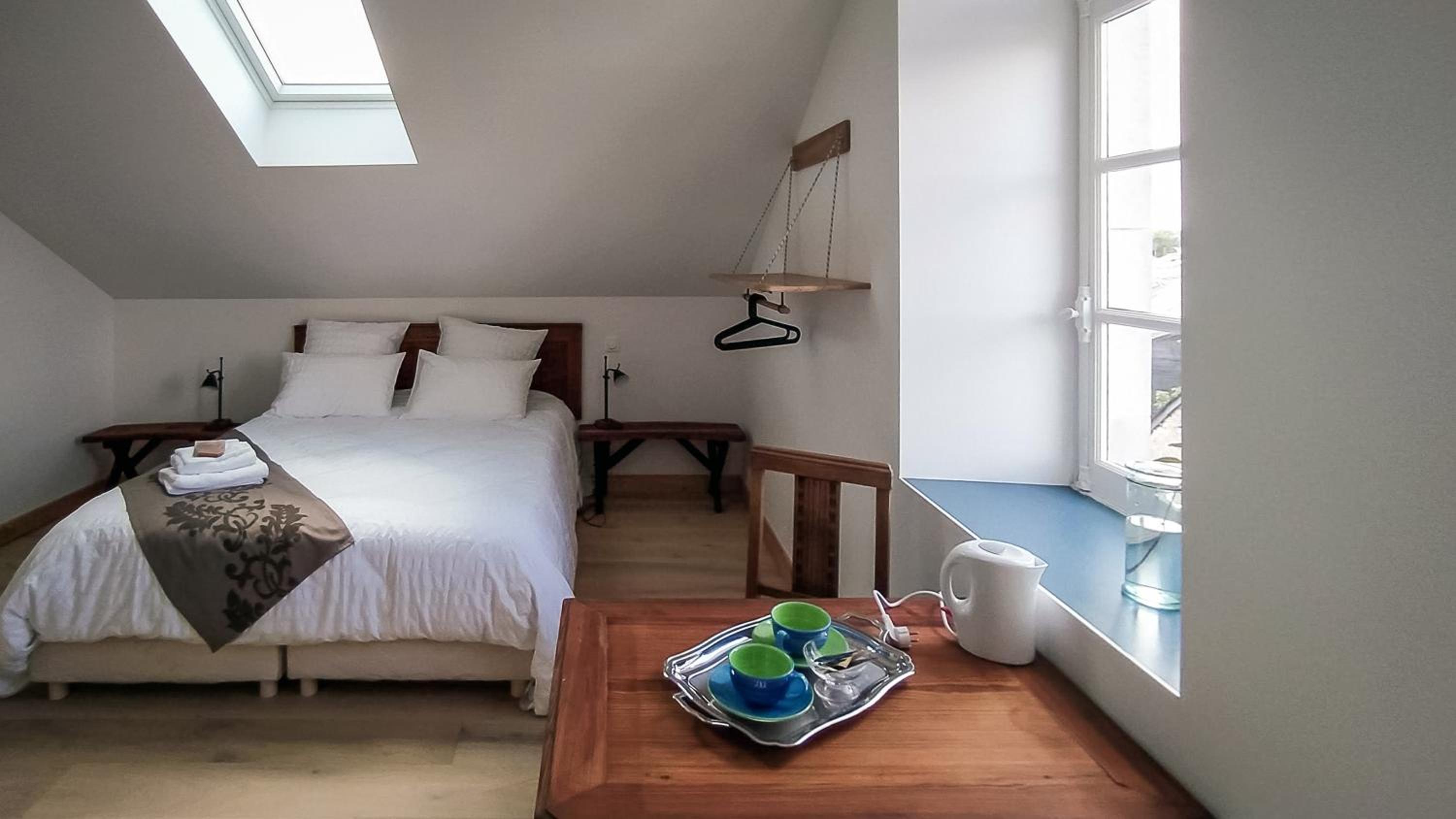 Triple Room with Private Bathroom - Photo 13