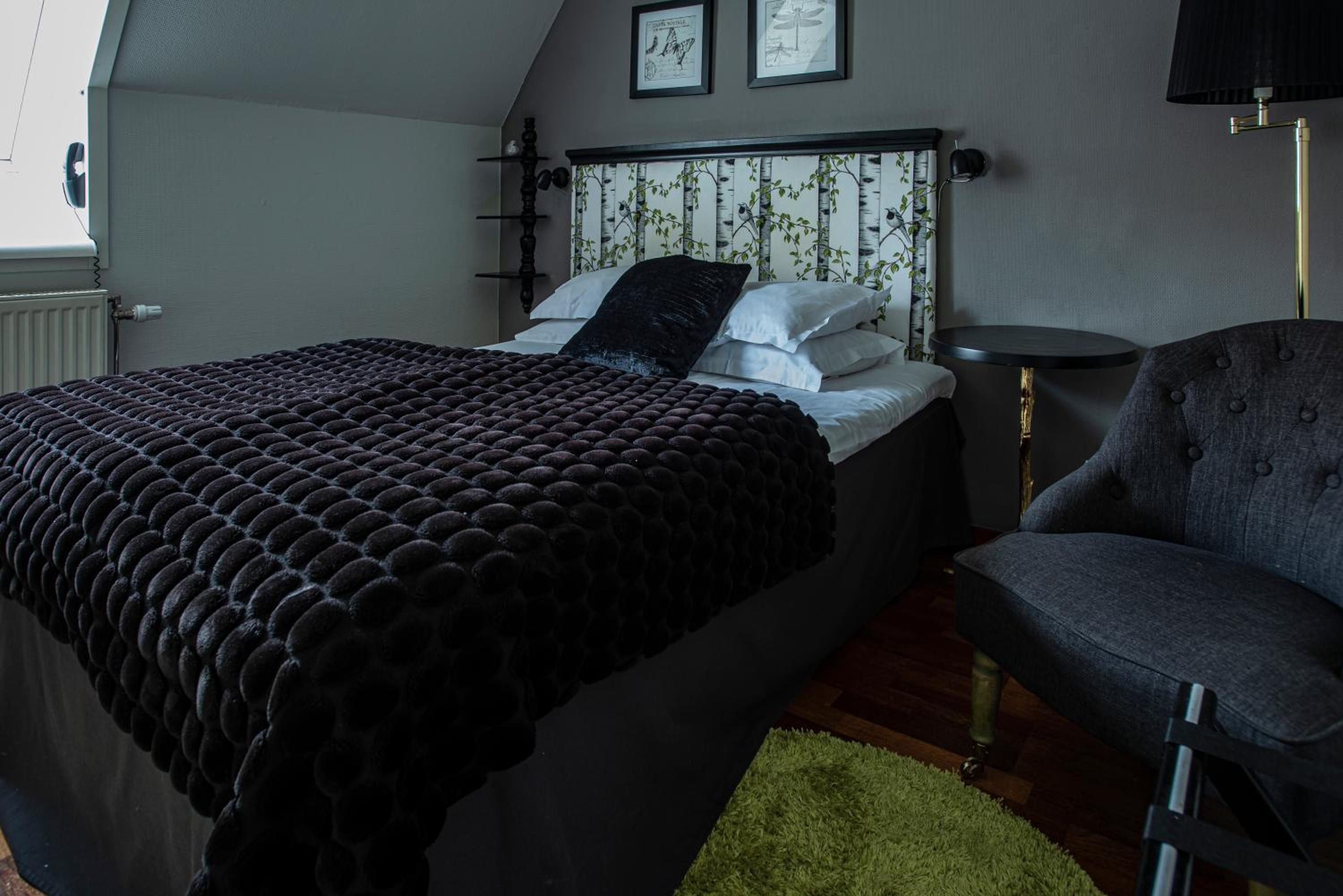 Small Double Room - Photo 22