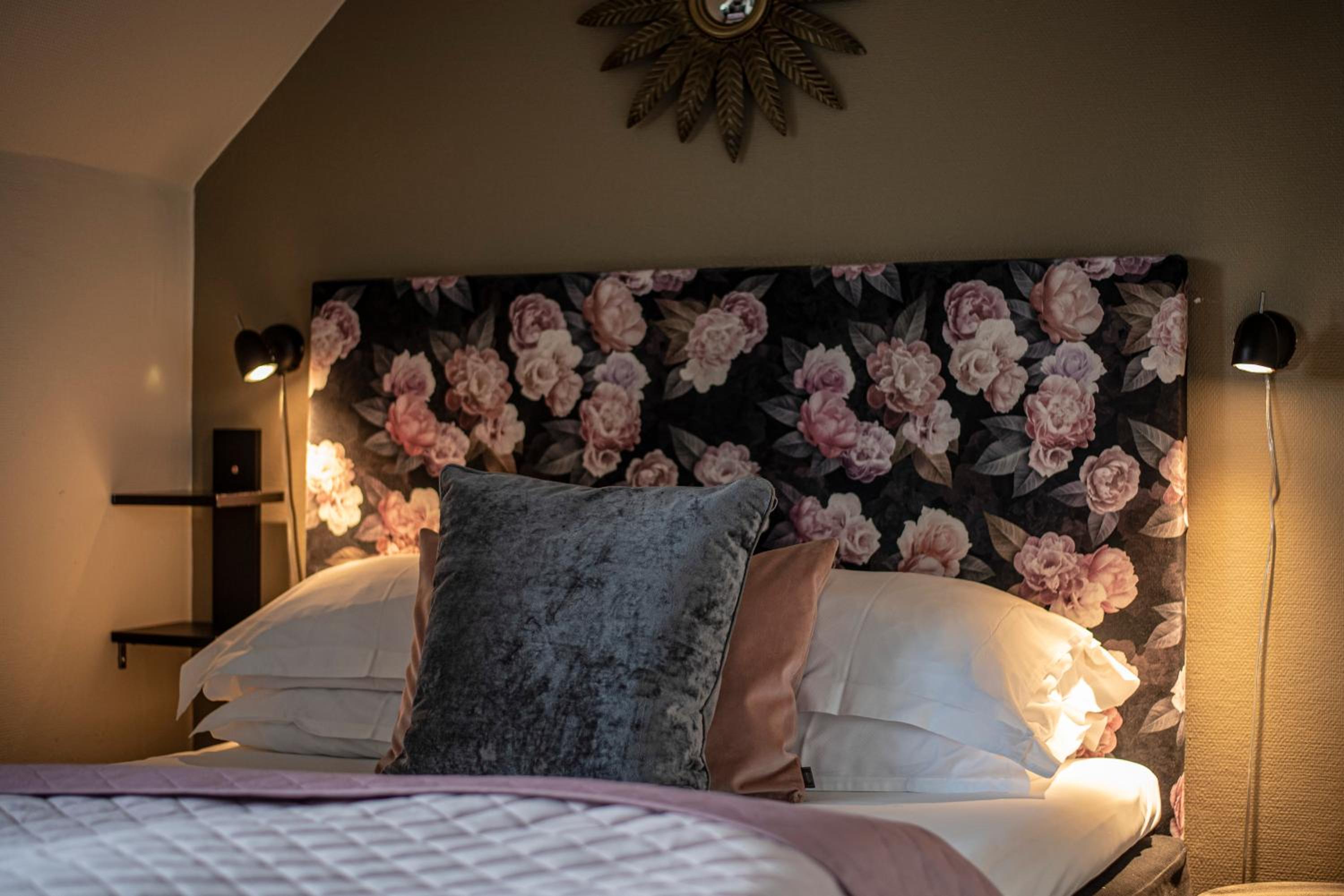 Small Double Room - Photo 6