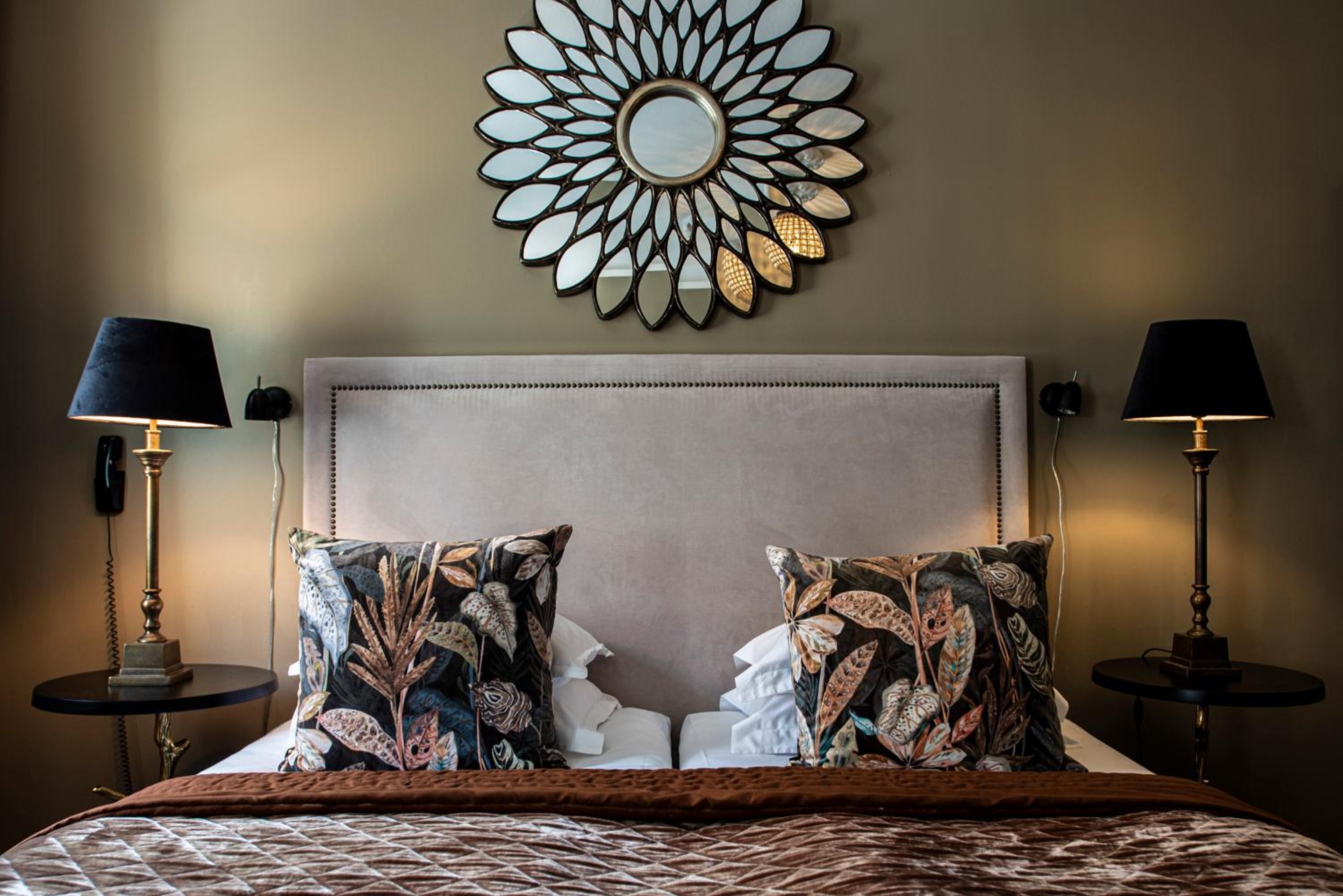 Twin Room - Photo 18