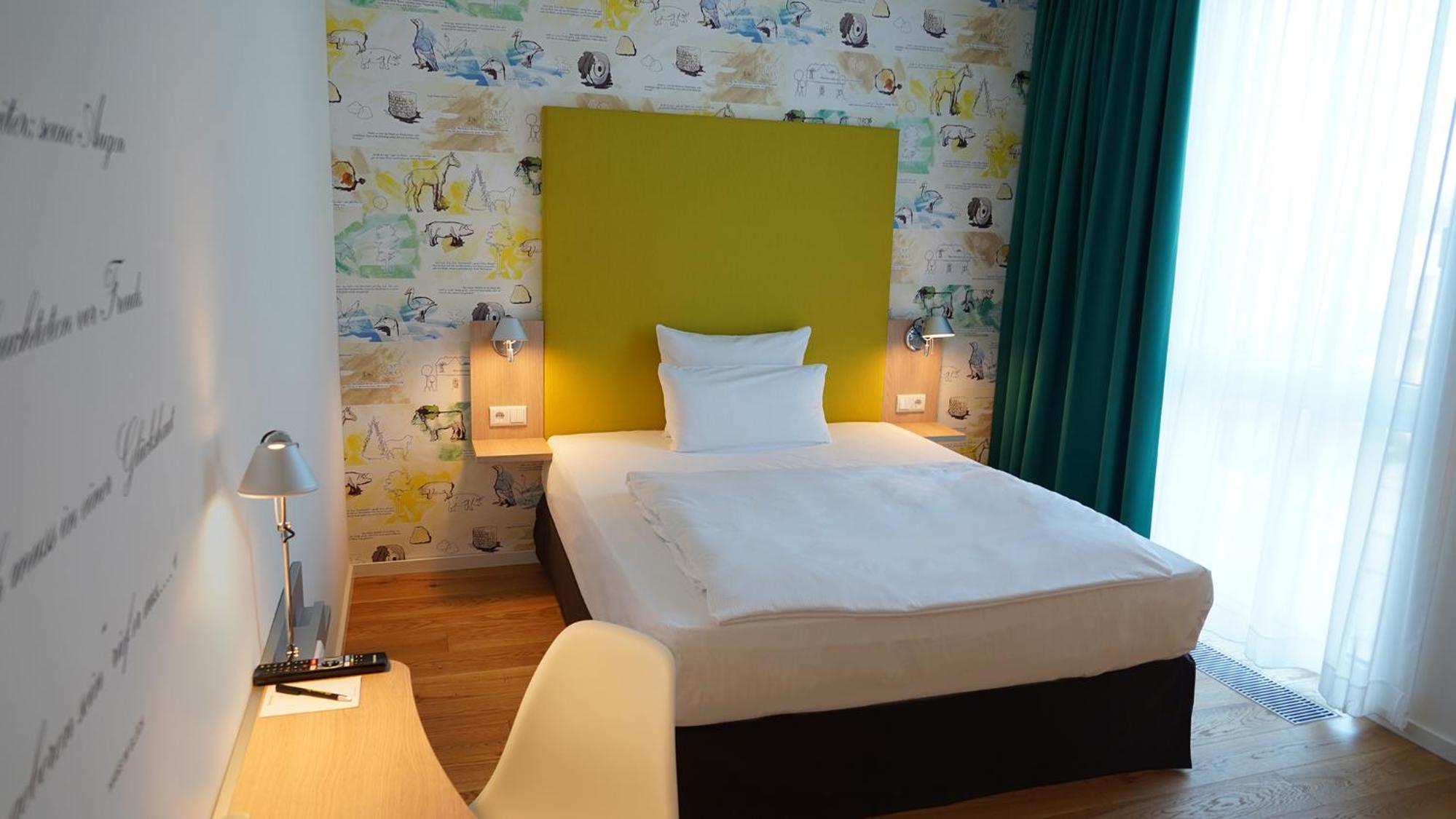 Single Room photo 2