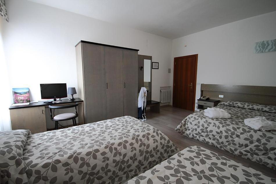 Quadruple Room photo 3