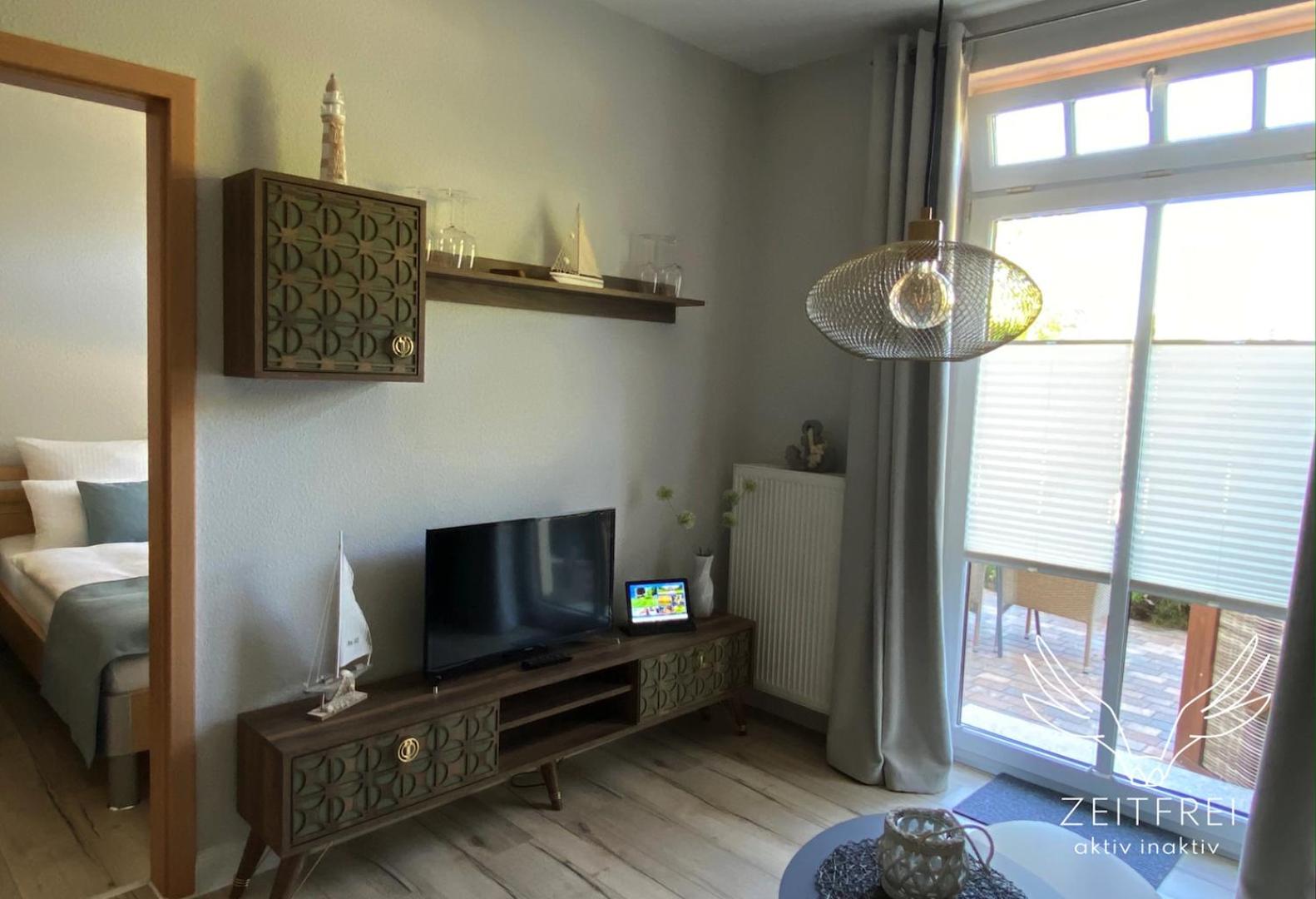 Apartment with Terrace photo 3