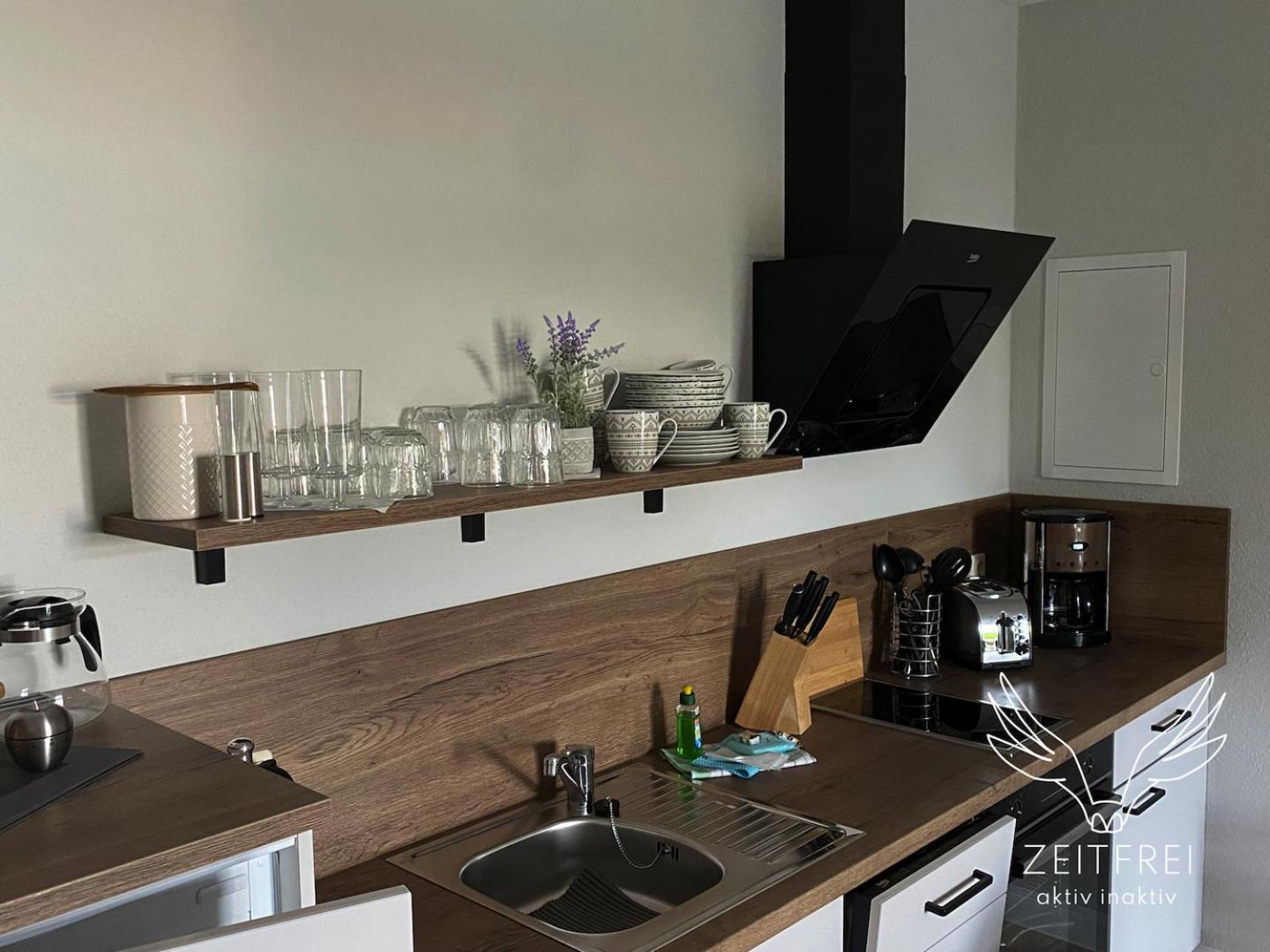 Apartment with Terrace photo 2