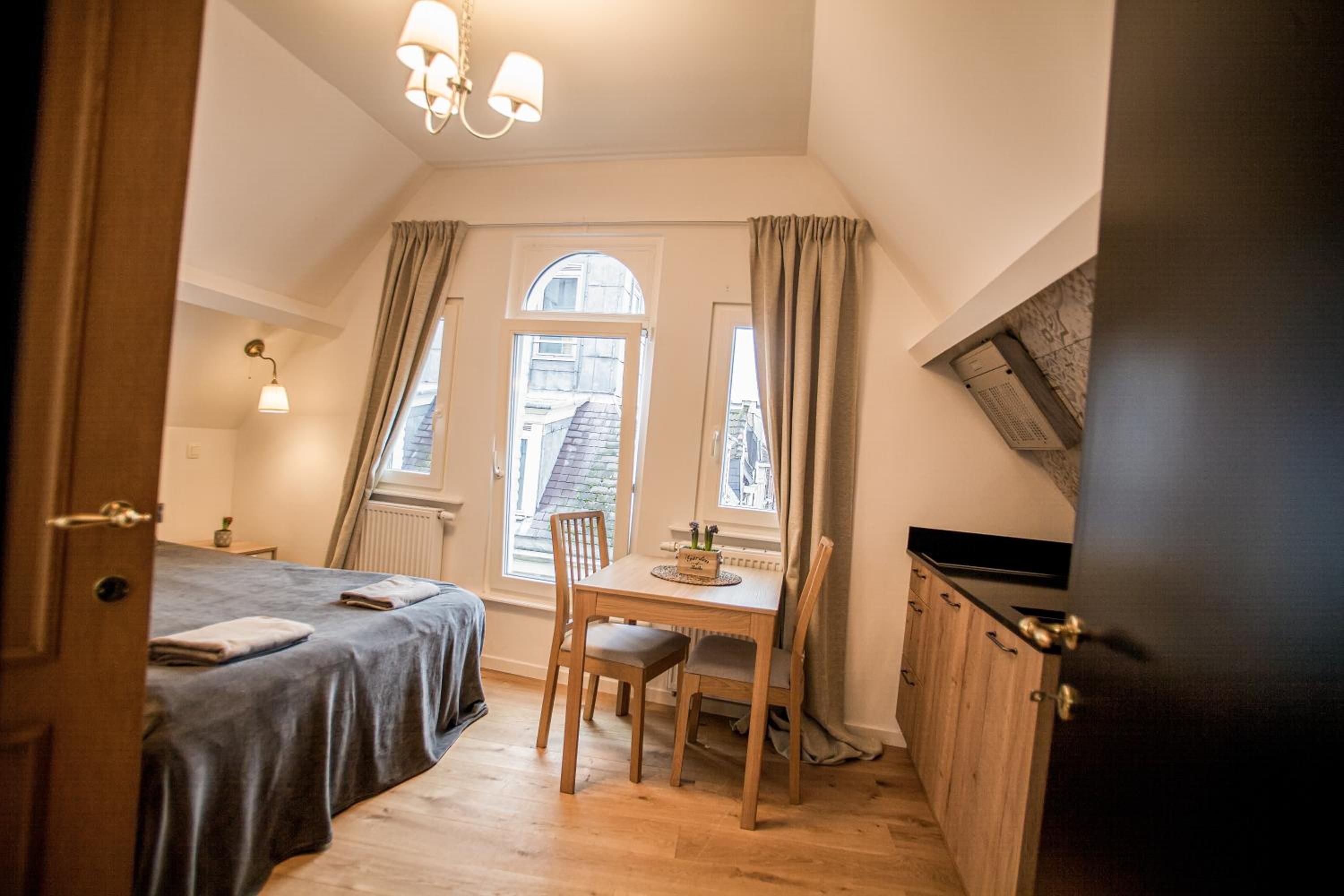 Studio Apartment photo 3