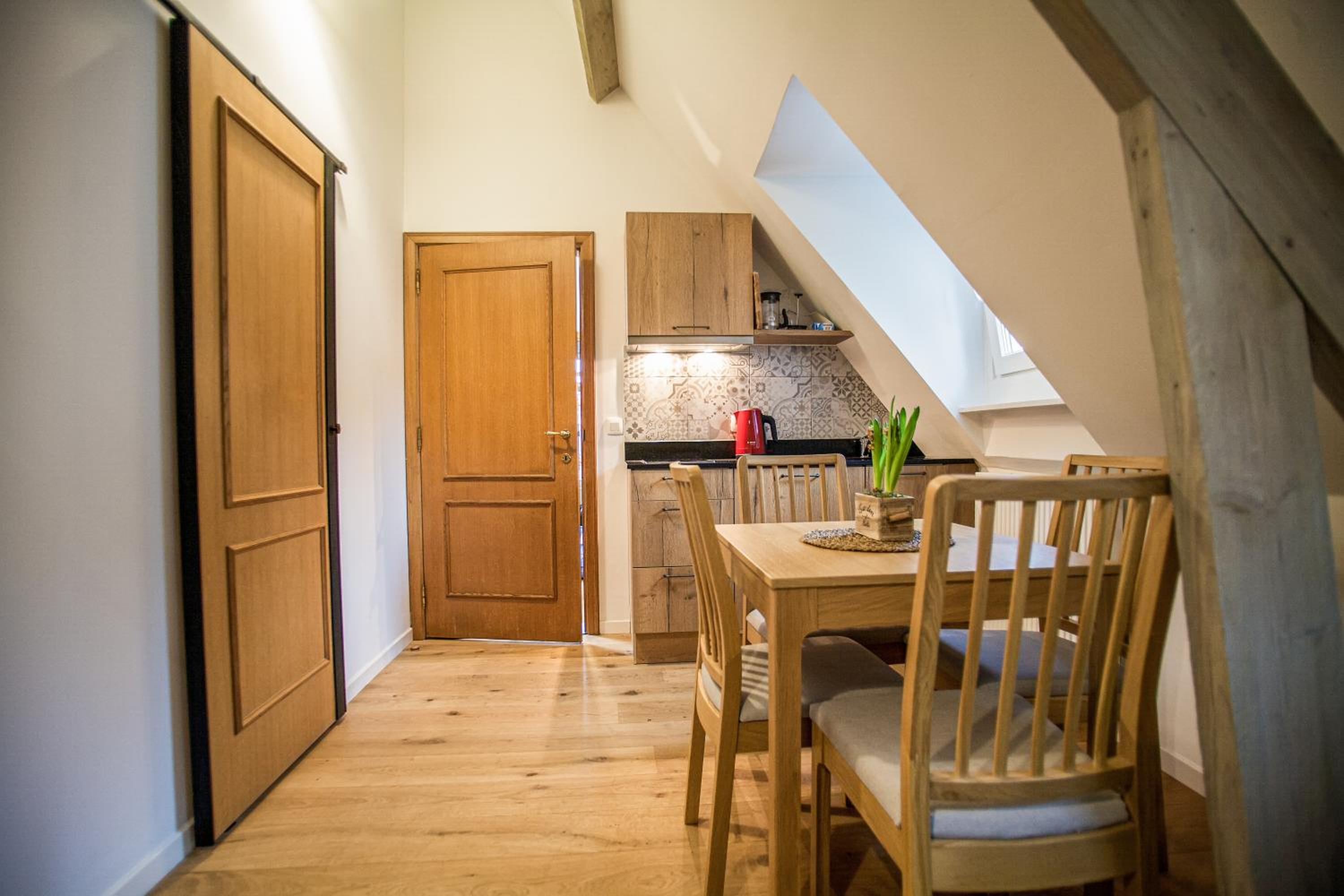 Studio Apartment photo 3