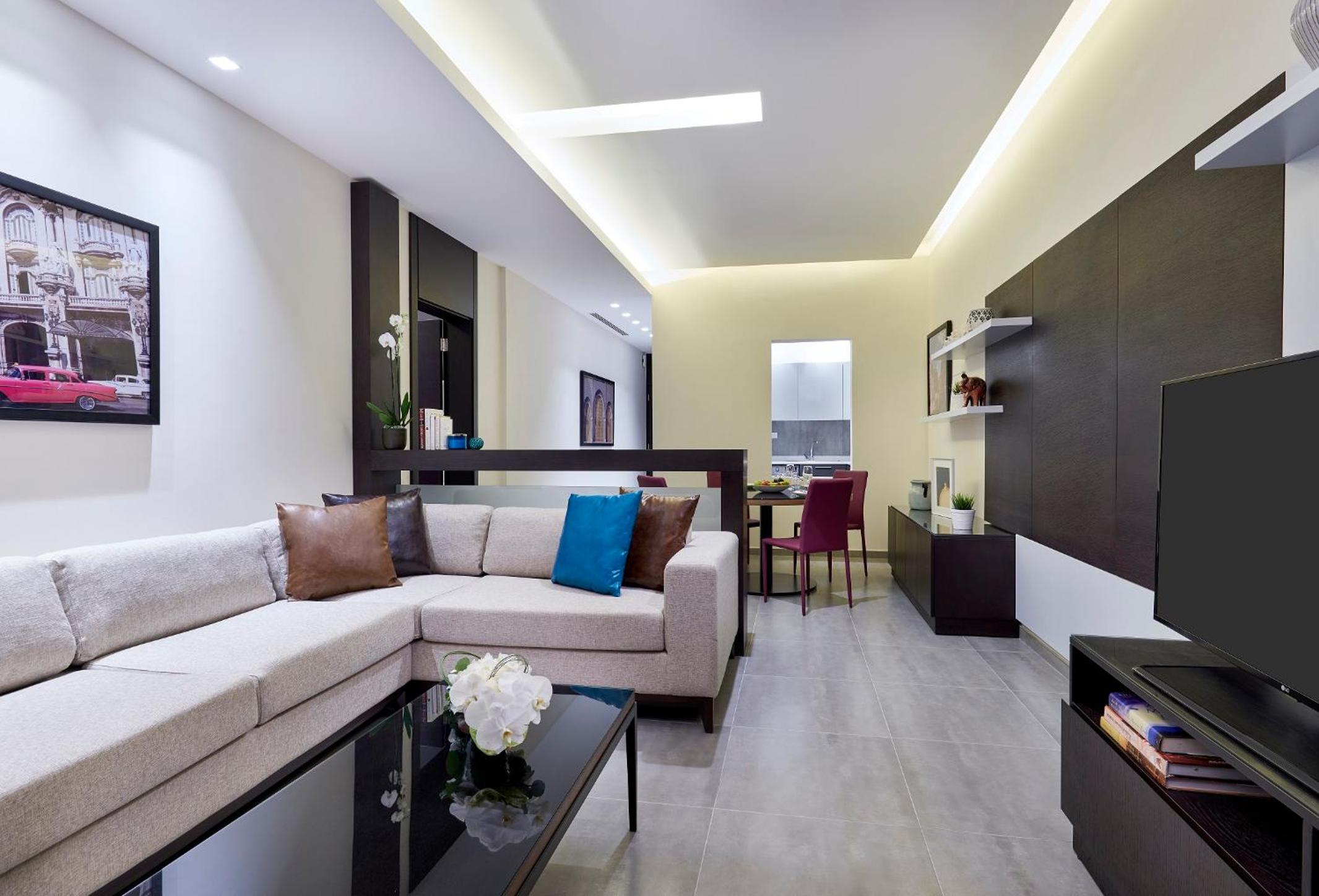 One-Bedroom King Suite with City View