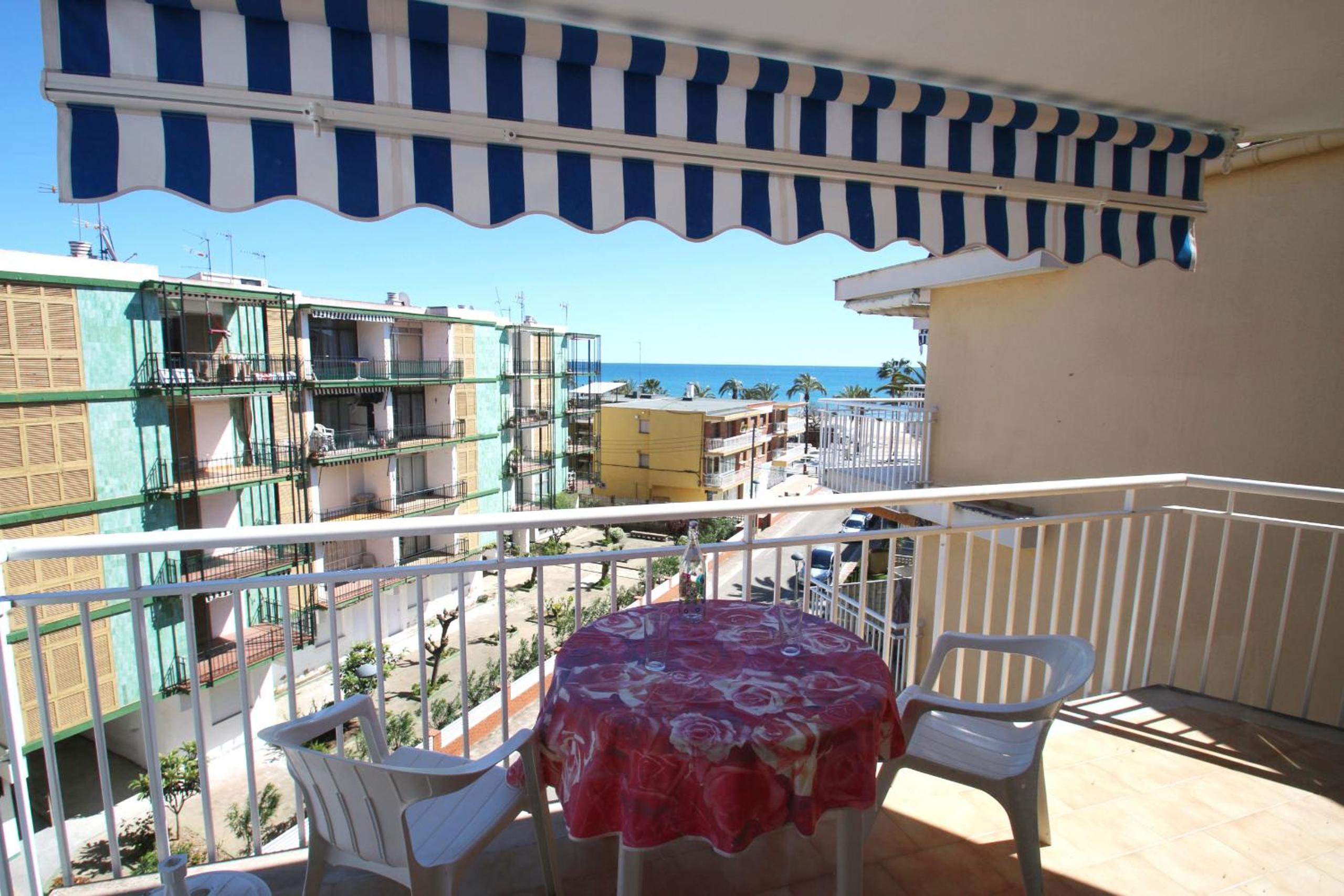 Apartment with Sea View