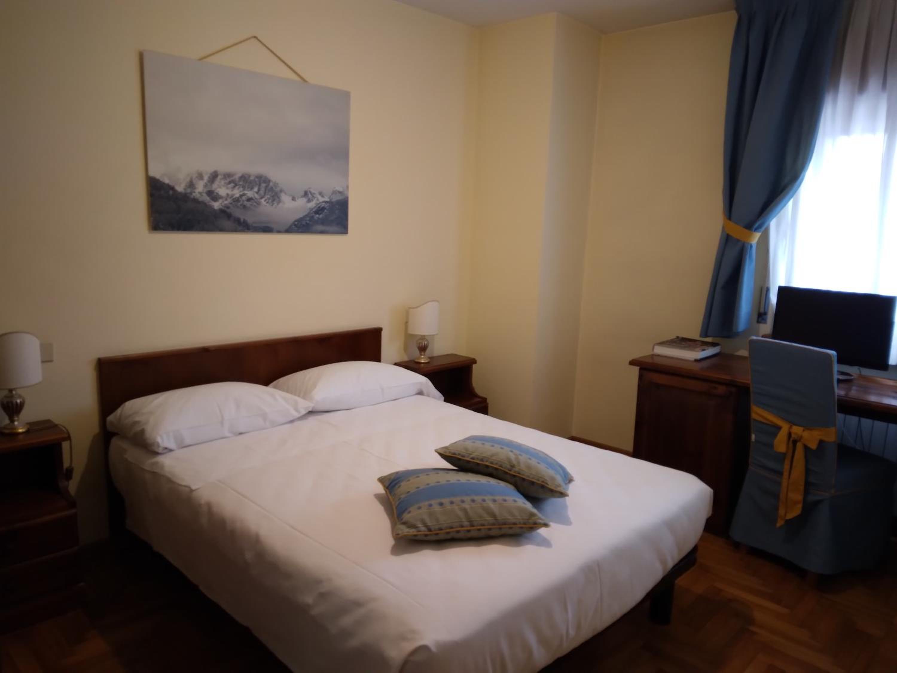 Standard Single Room photo 2