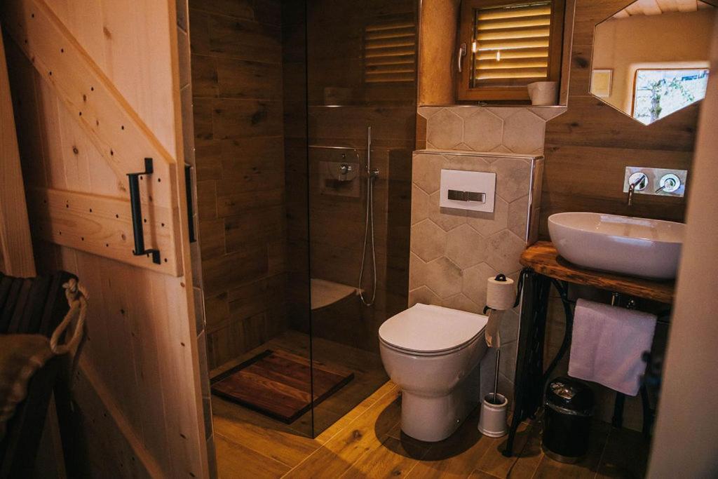One-Bedroom Apartment - Photo 47