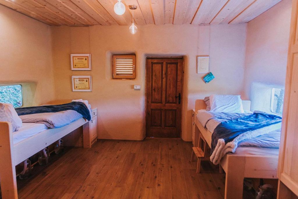 One-Bedroom Apartment - Photo 35