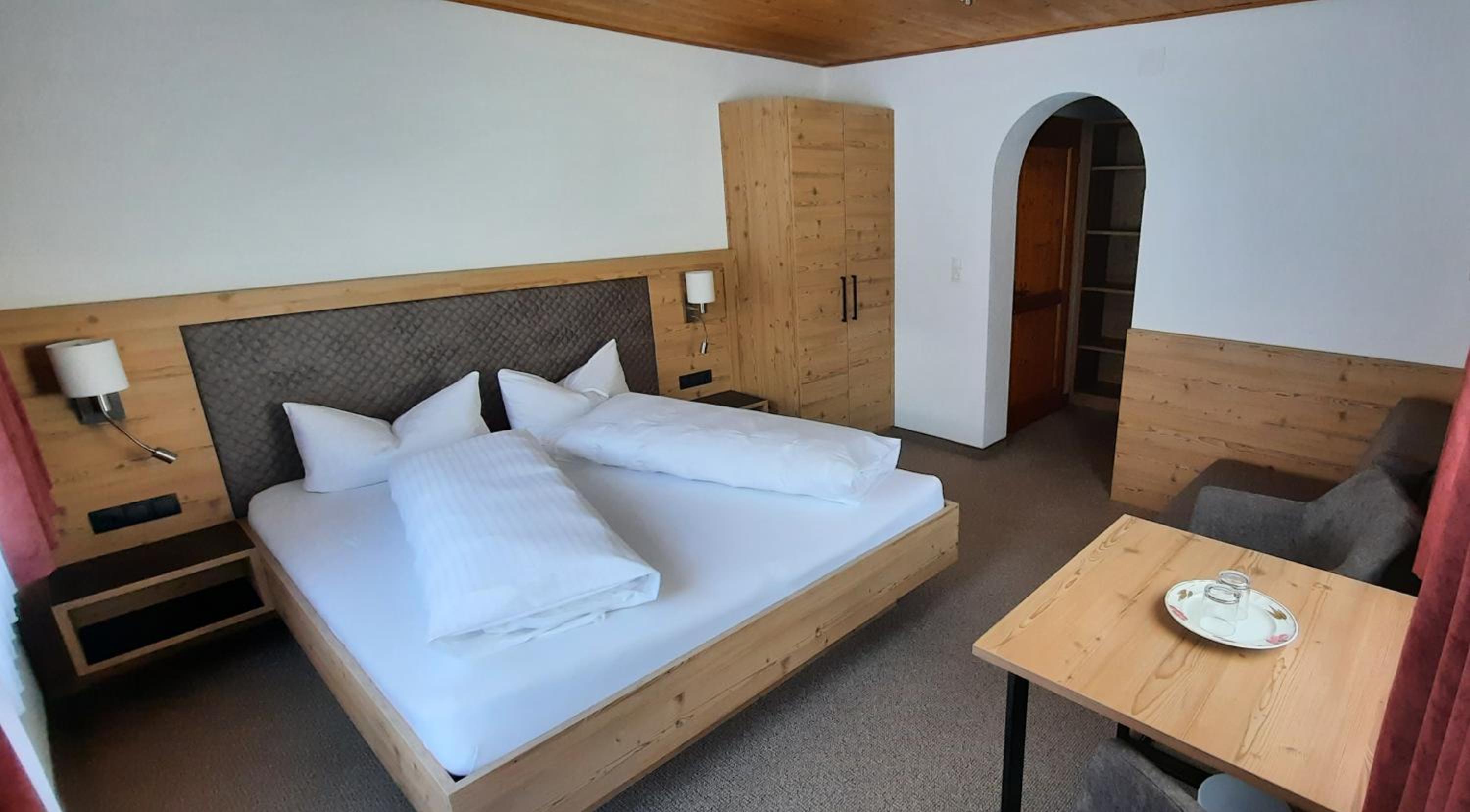 Single Room photo 3