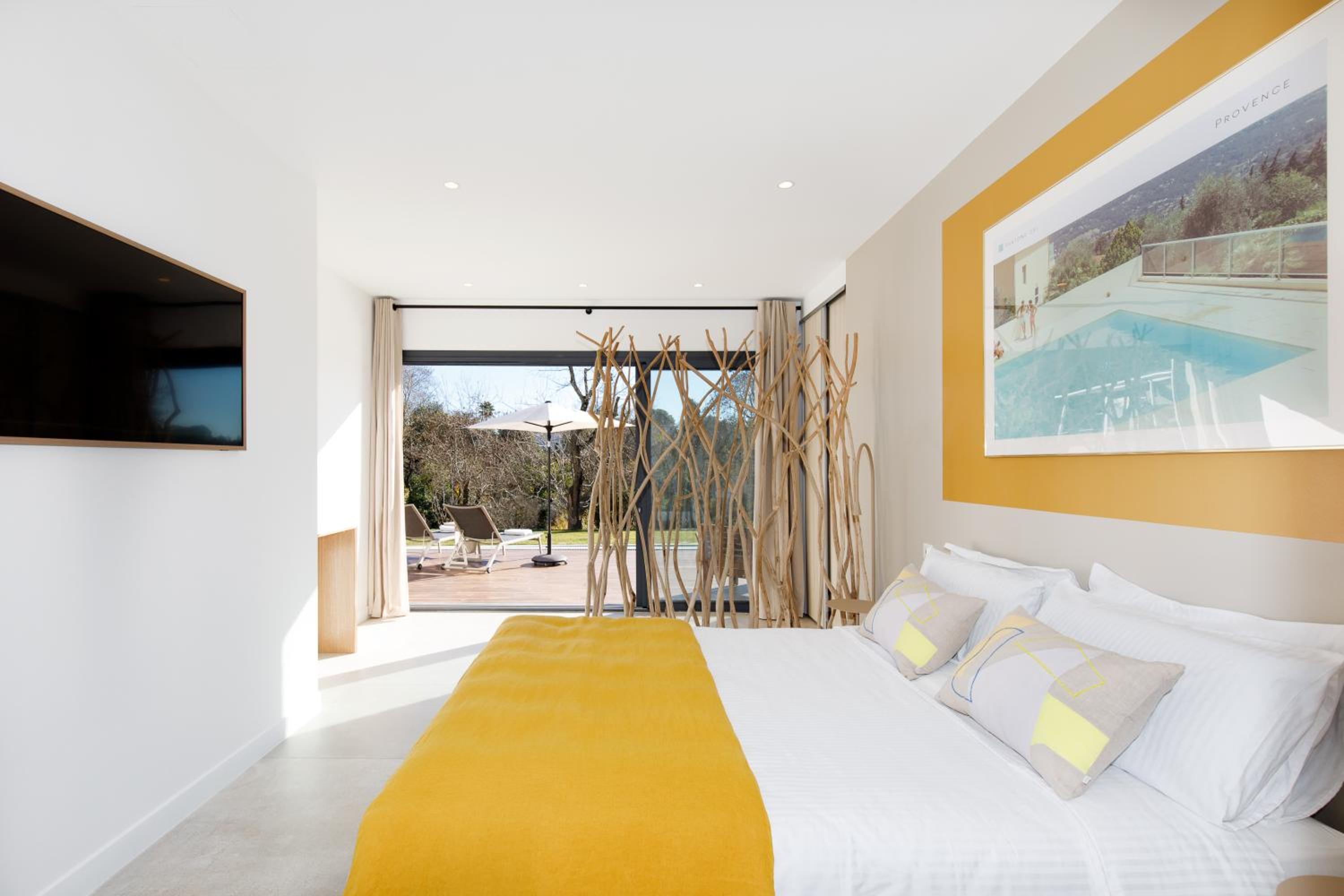 Large Double Room photo 1