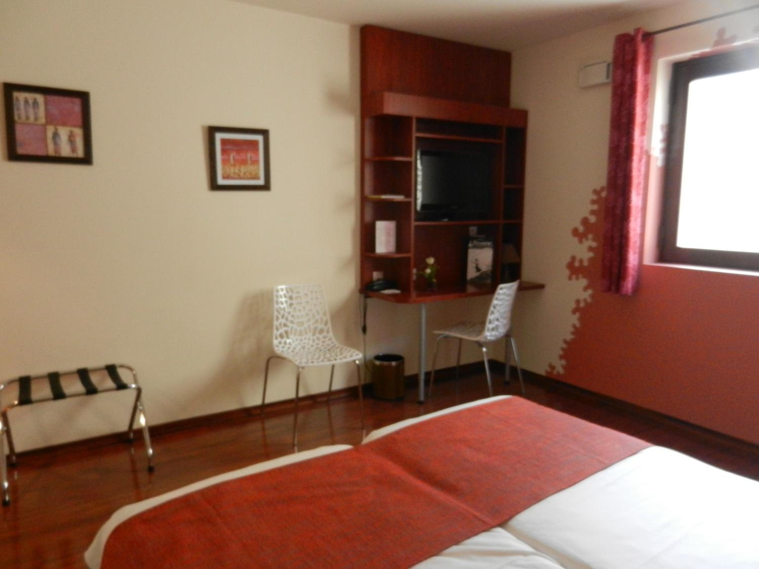 Comfort Twin Room - Photo 10