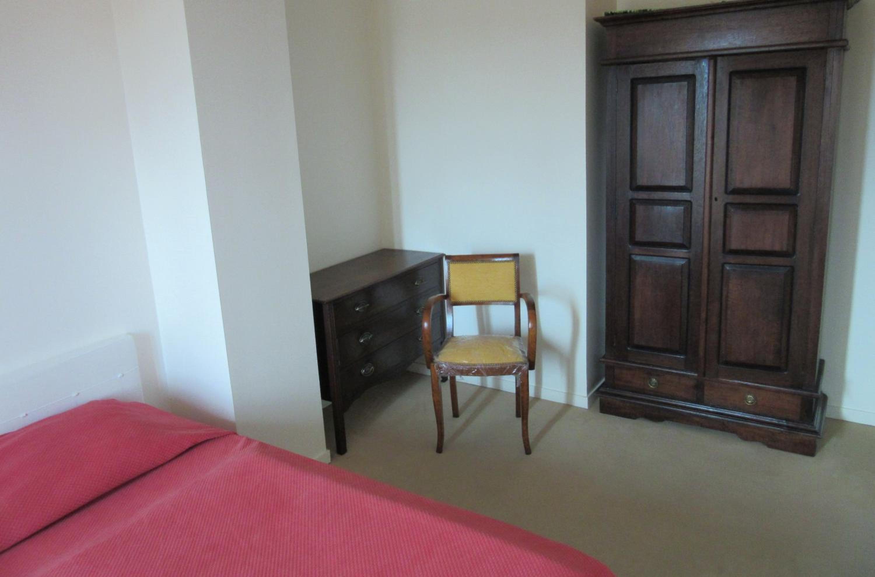 Three-Bedroom Apartment - Photo 26