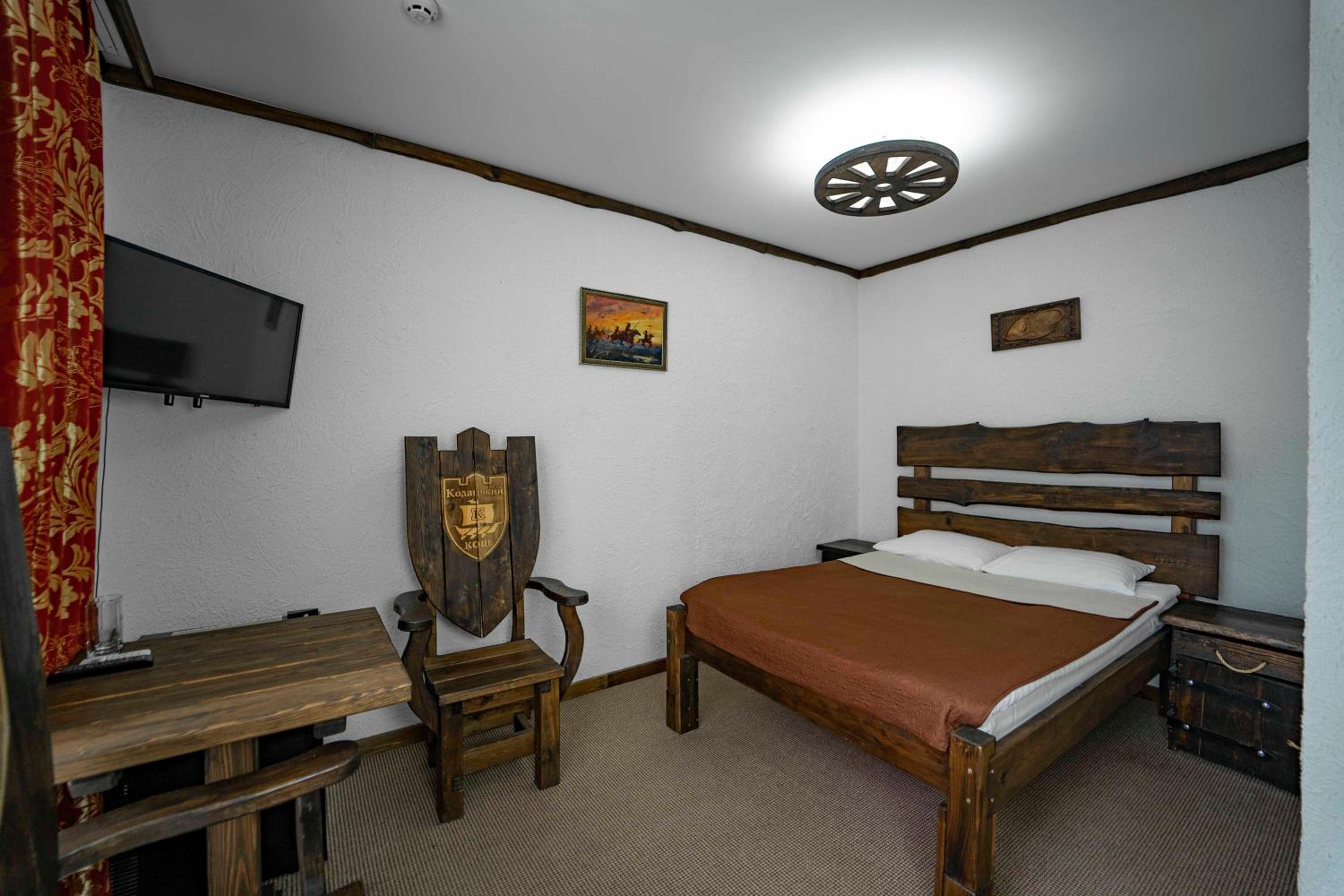 Deluxe Double Room with Balcony photo 3