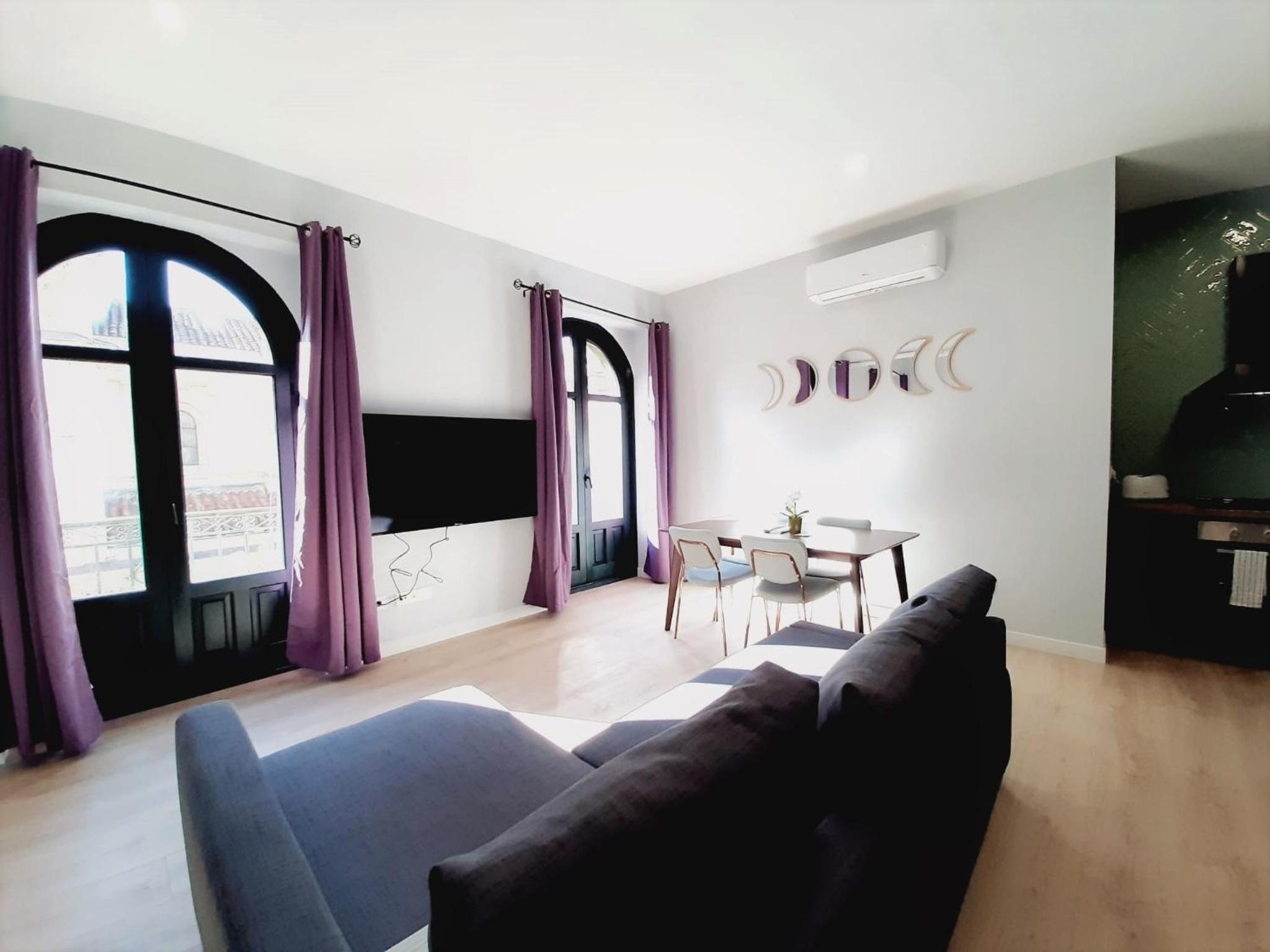 Deluxe Apartment - Photo 1