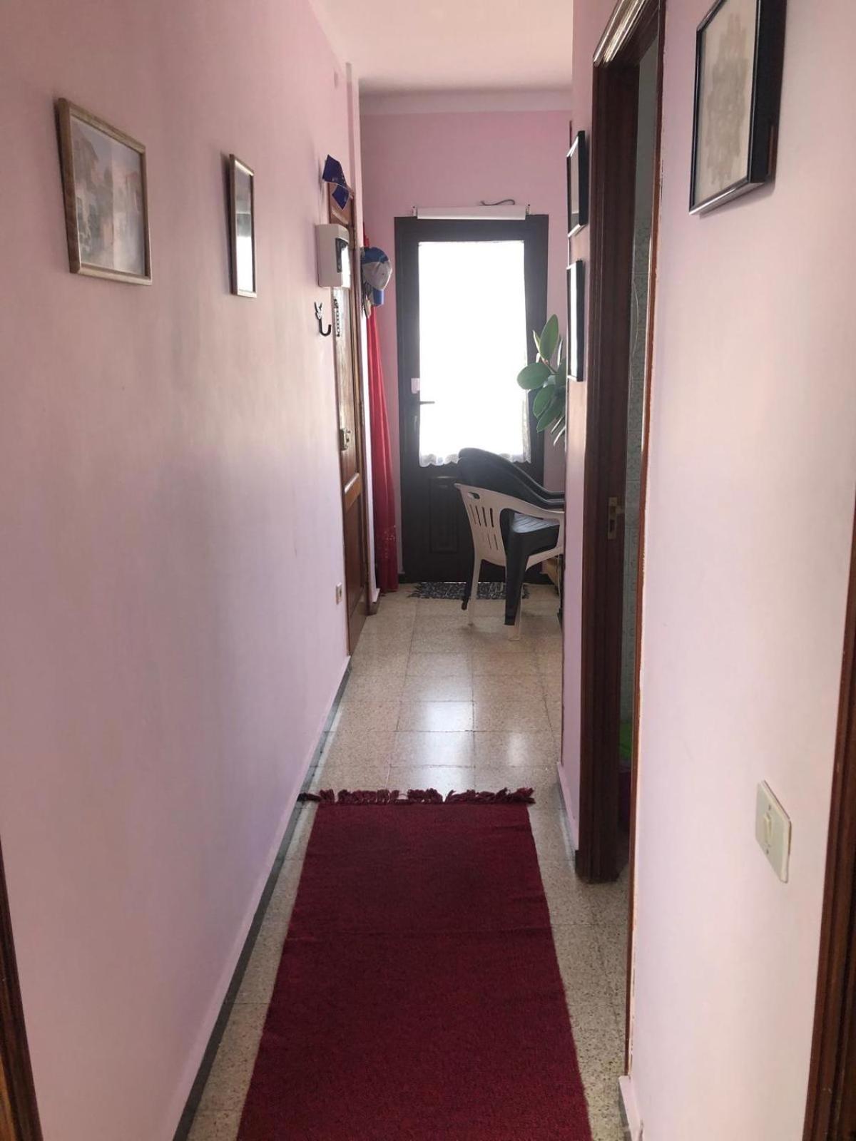 One-Bedroom House - Photo 12