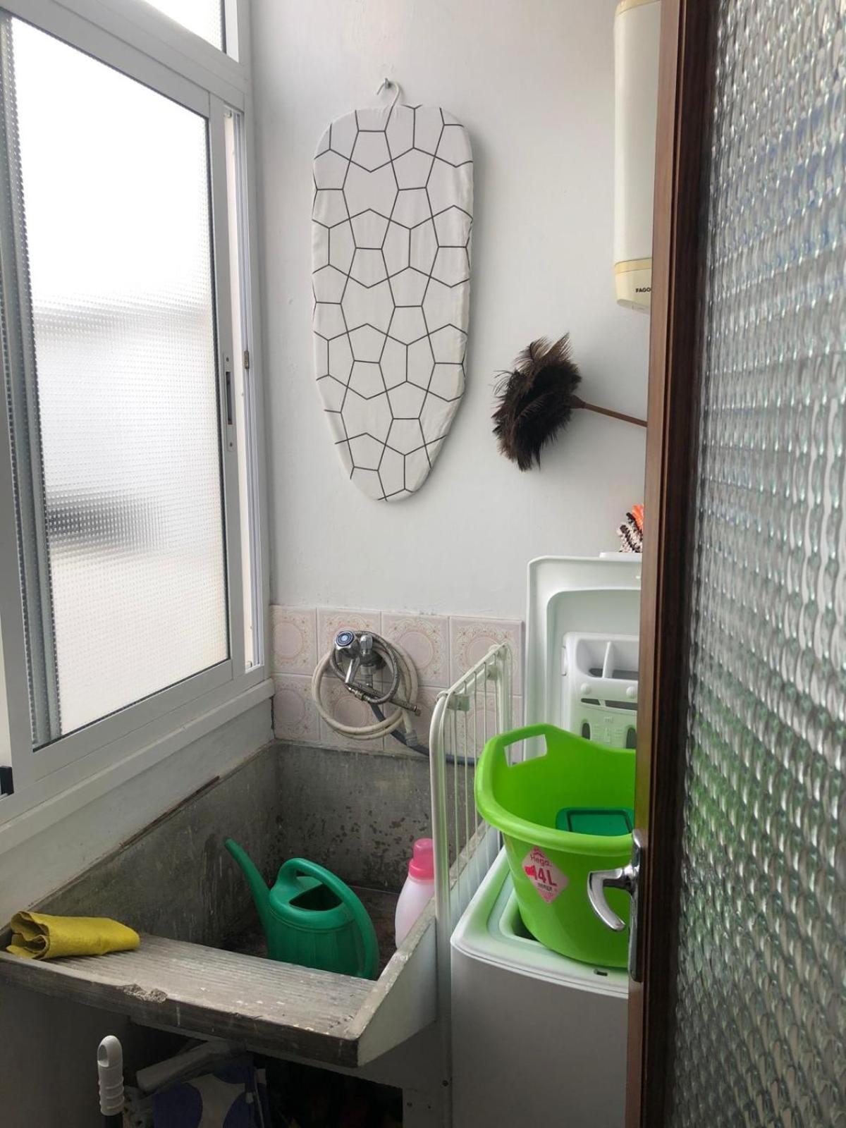 One-Bedroom House - Photo 19
