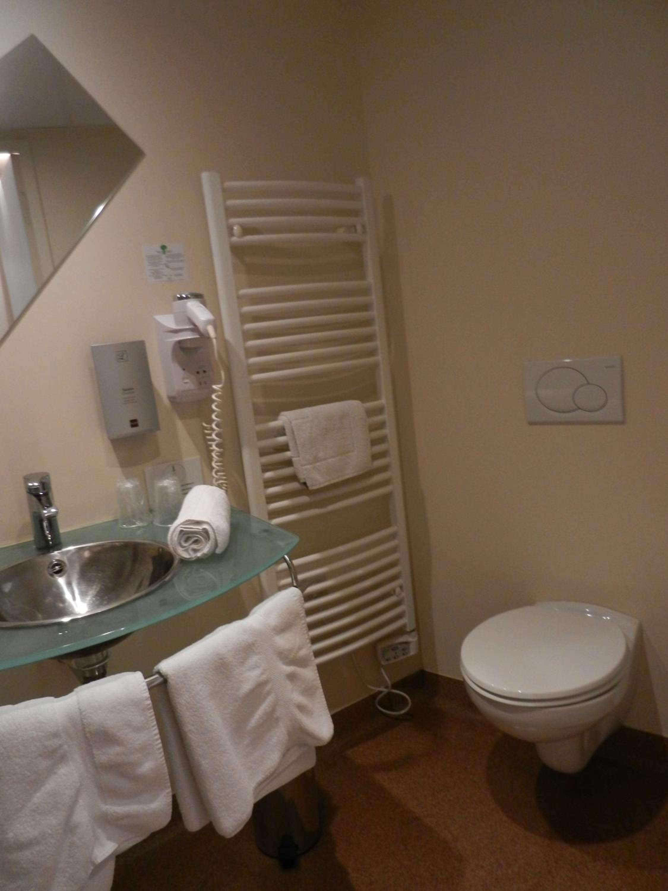 Comfort Twin Room - Photo 5