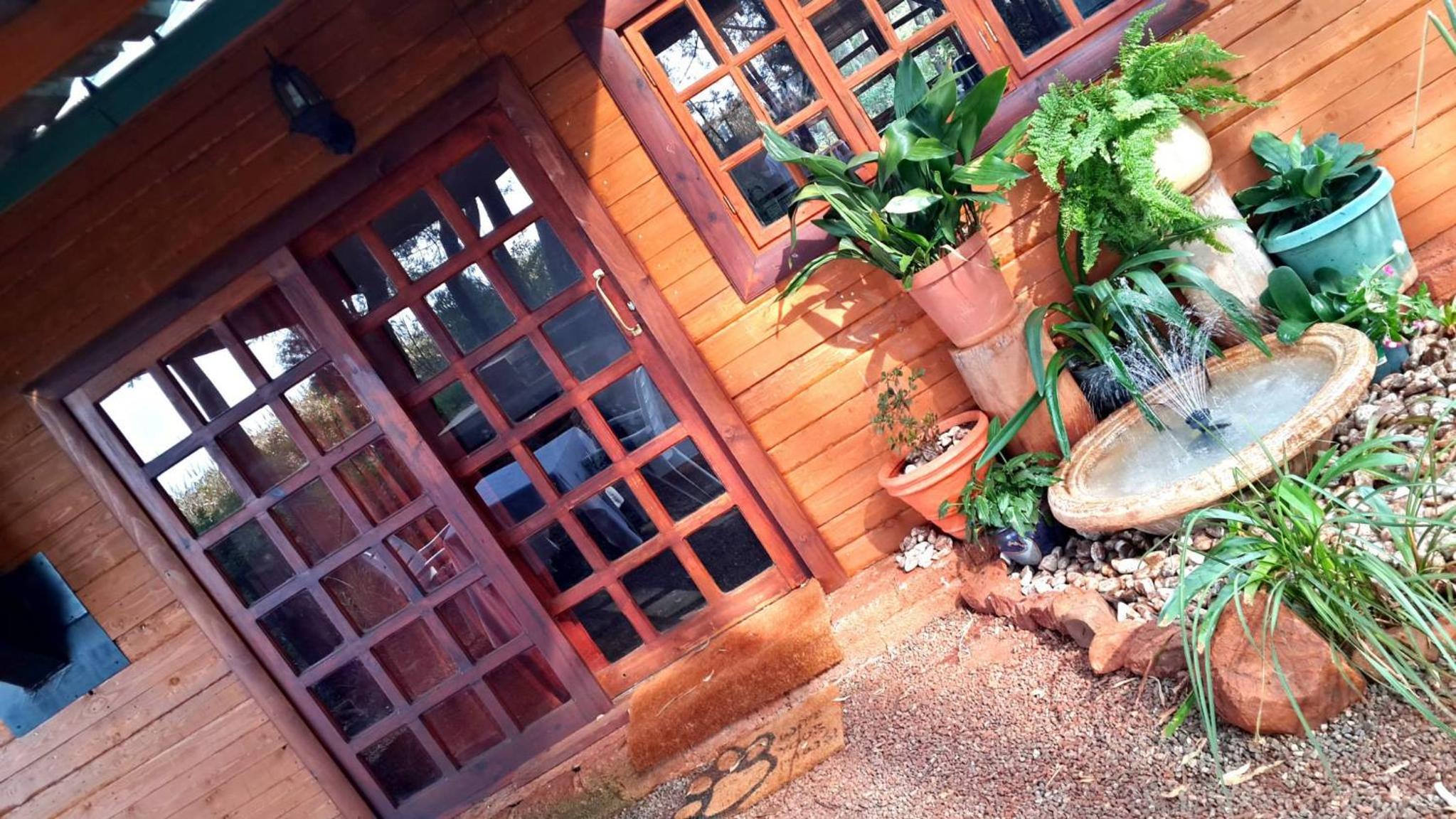 Loerie cottage photo 3
