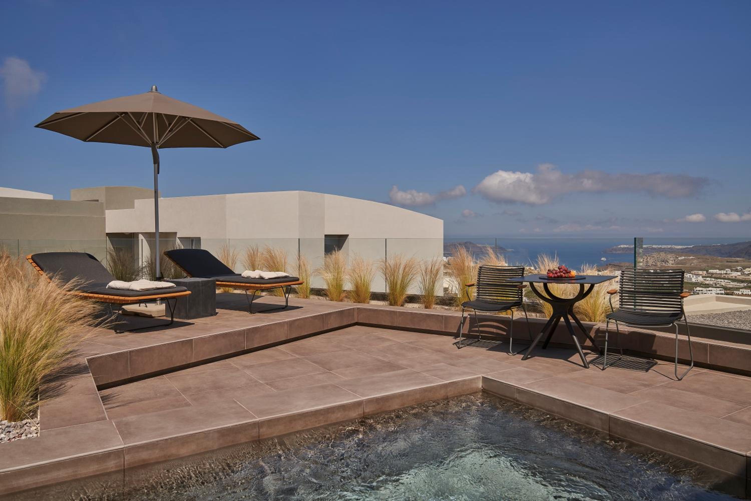 Honeymoon Suite with Outdoor heated private Jetted tub and Sea View - Photo 22