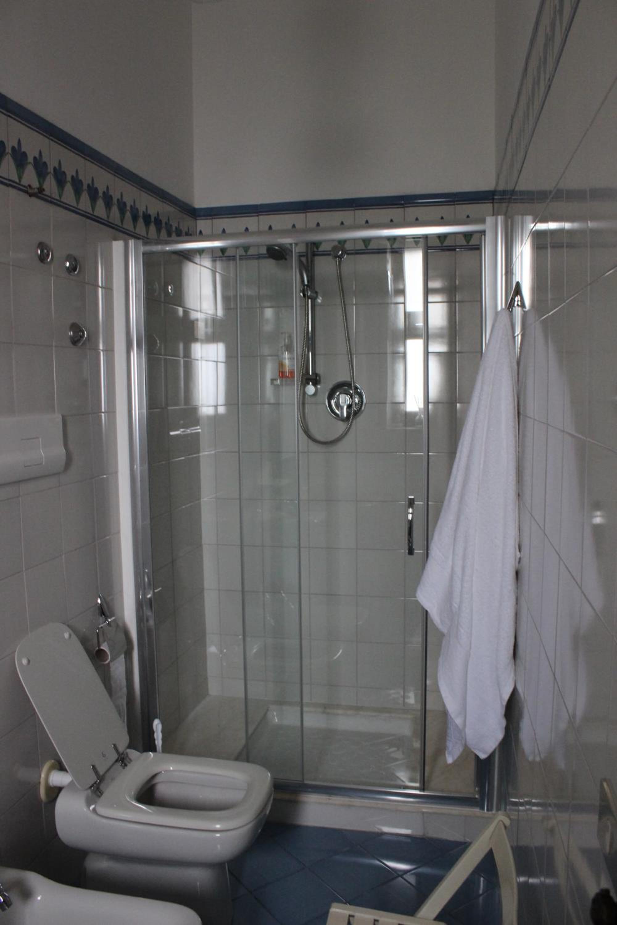 Double or Twin Room with Balcony photo 2