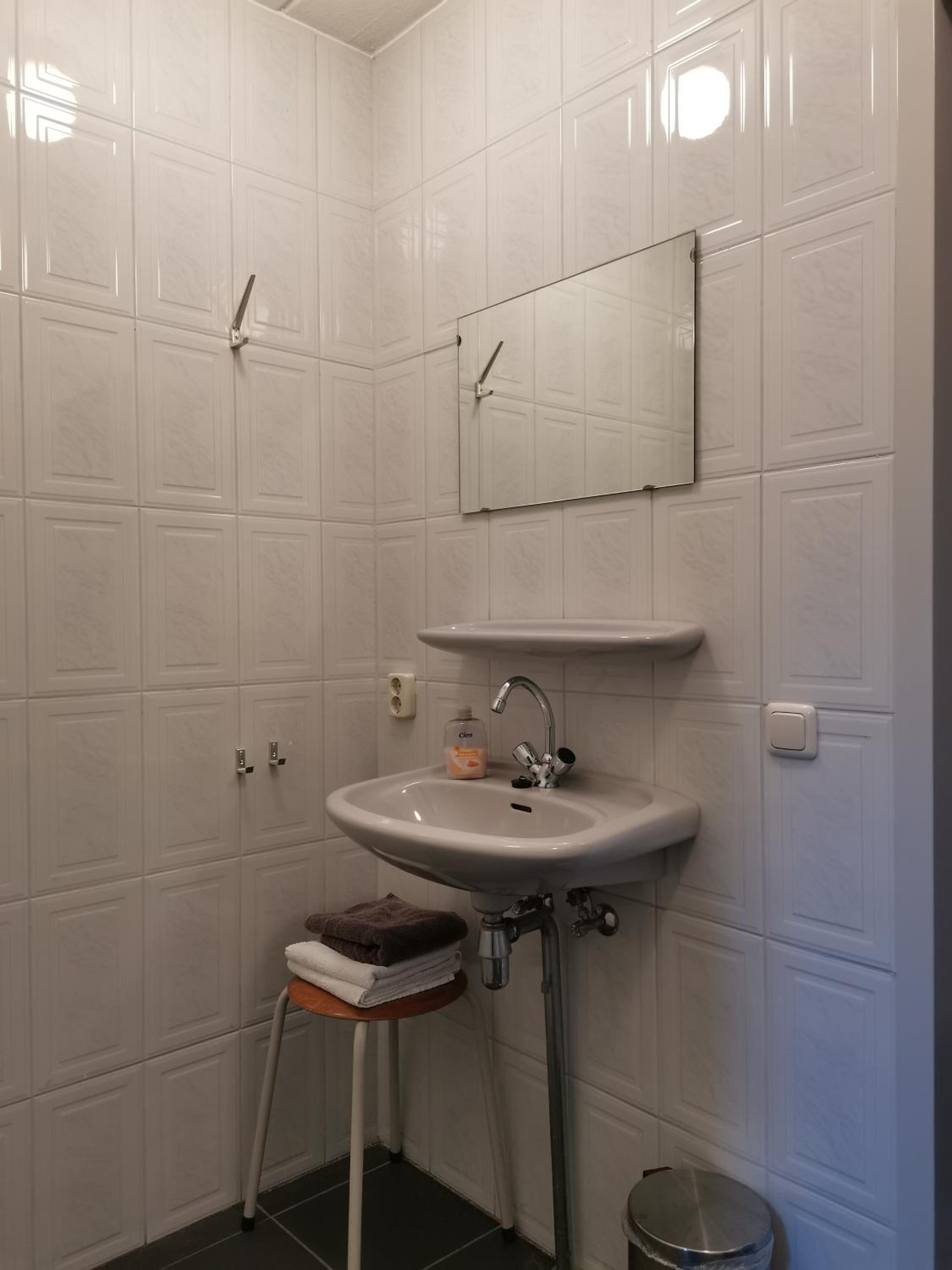 Double Room with Garden View - Photo 7