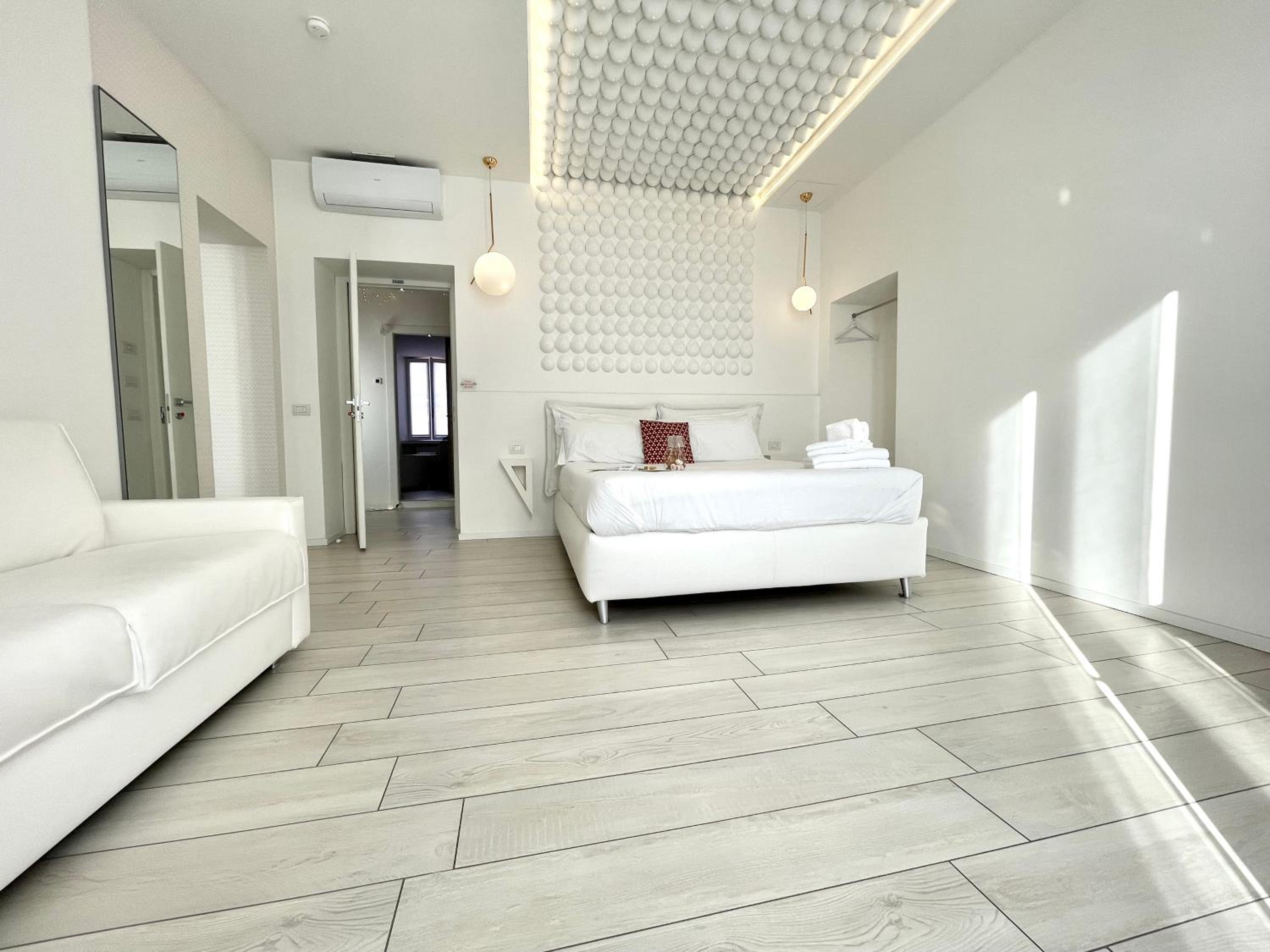 Suite with Balcony