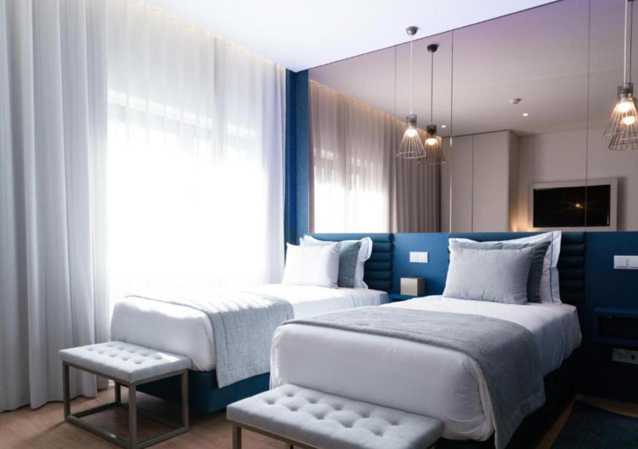 Standard Twin Room - Photo 7