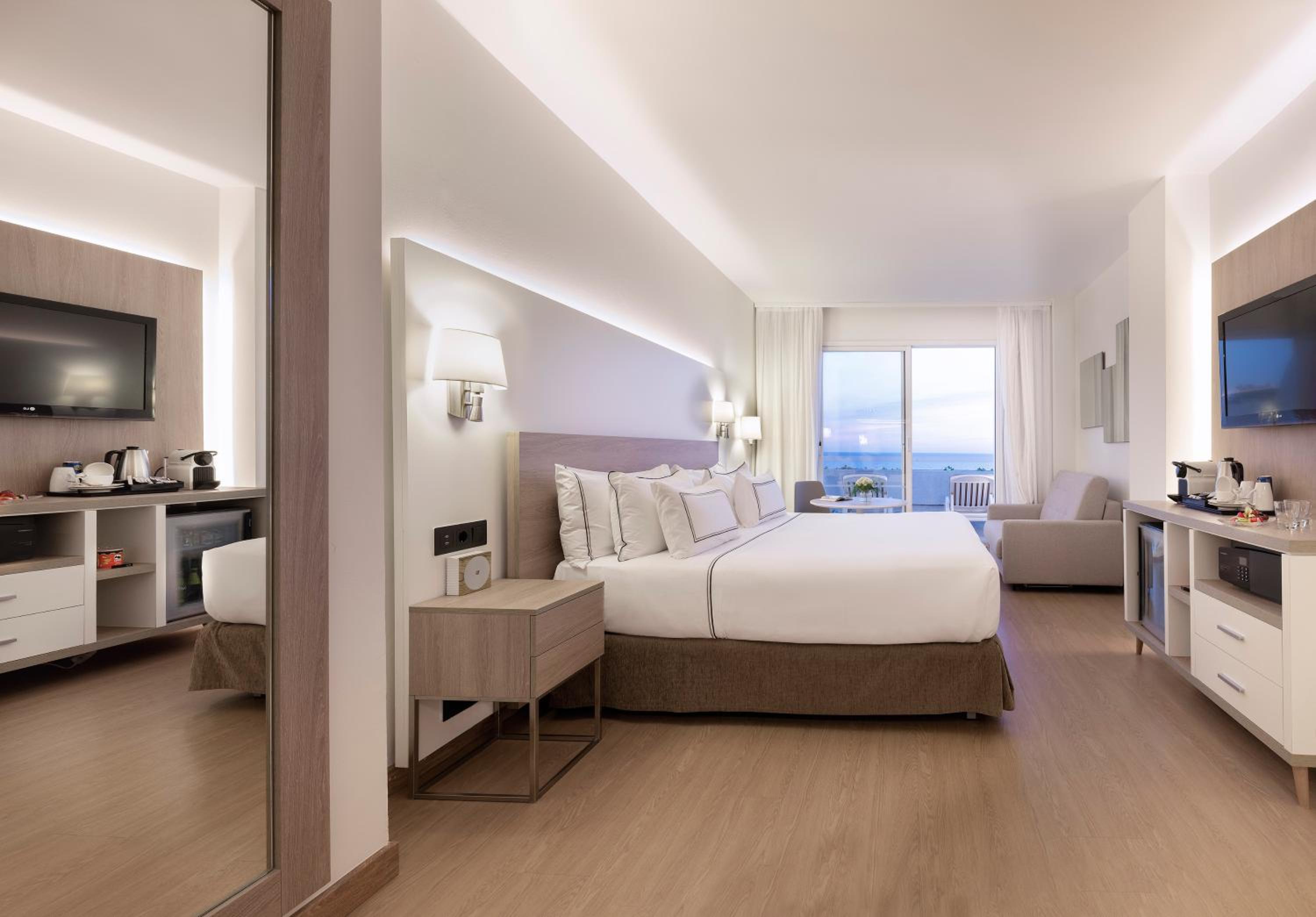Junior Suite - Photo 15