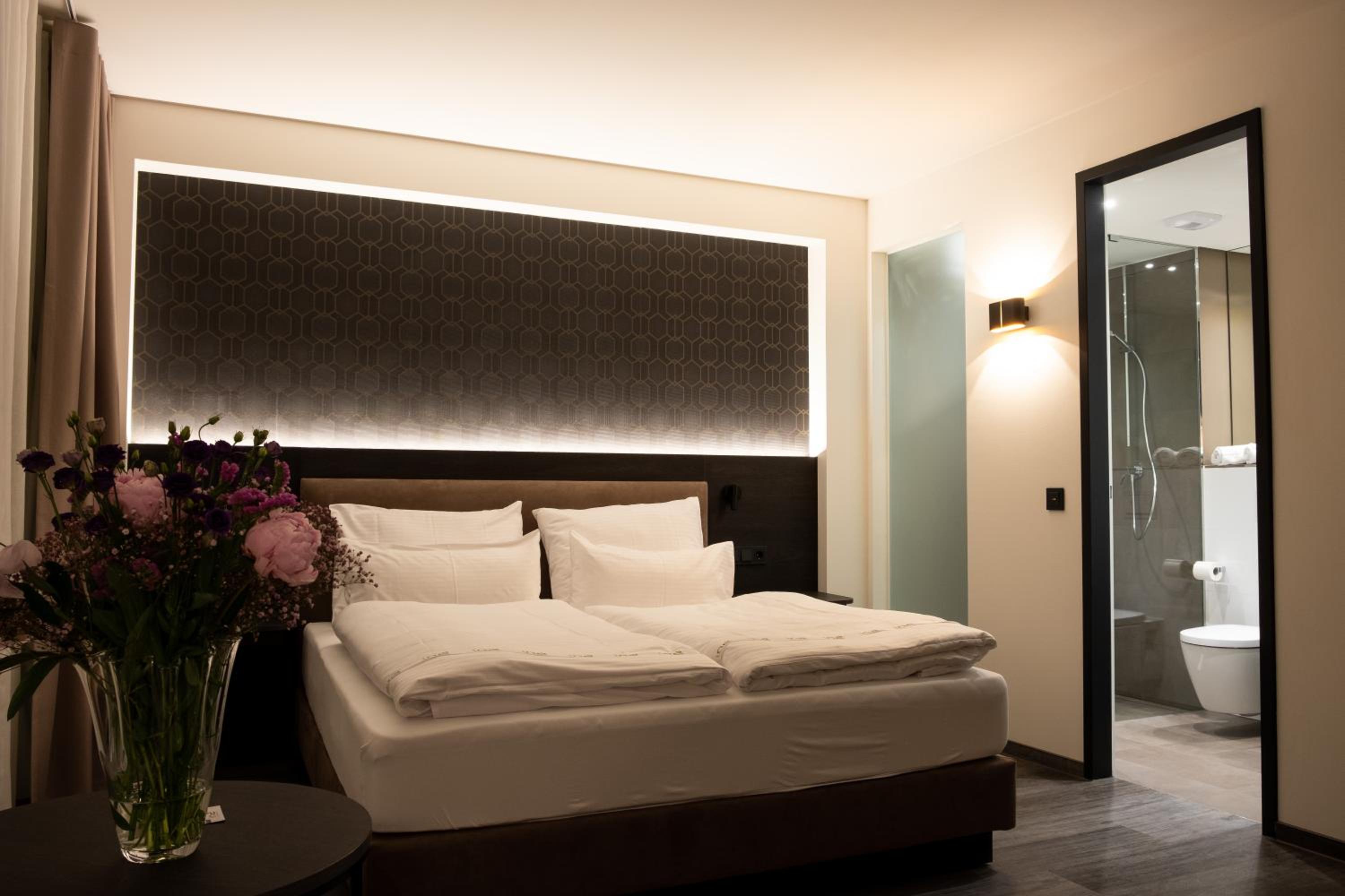 Suite photo 1