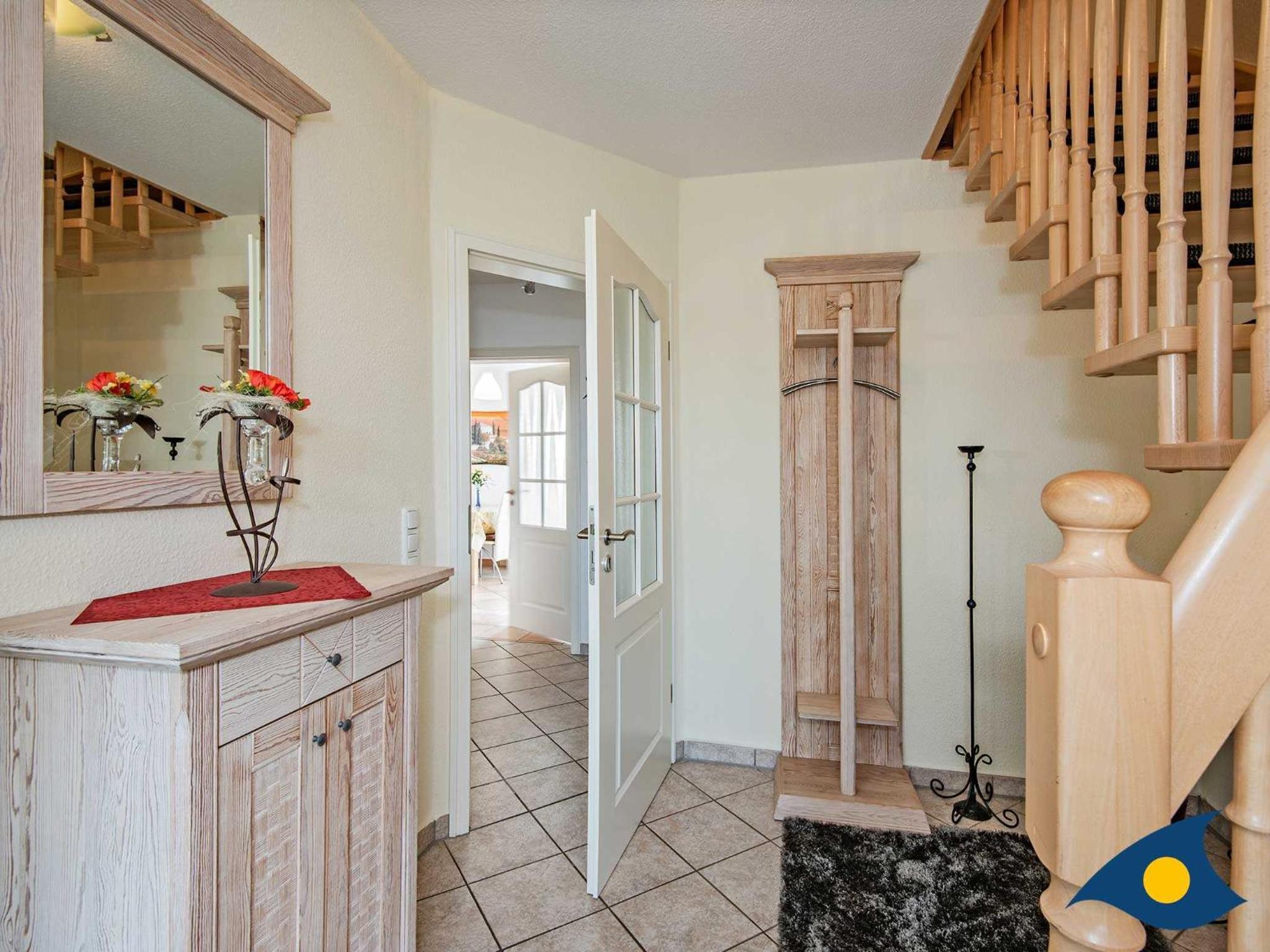 One-Bedroom House photo 2