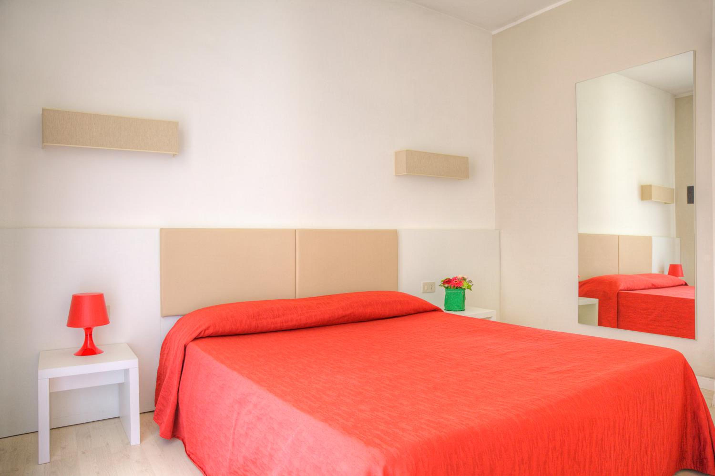 Superior Quadruple Room photo 3