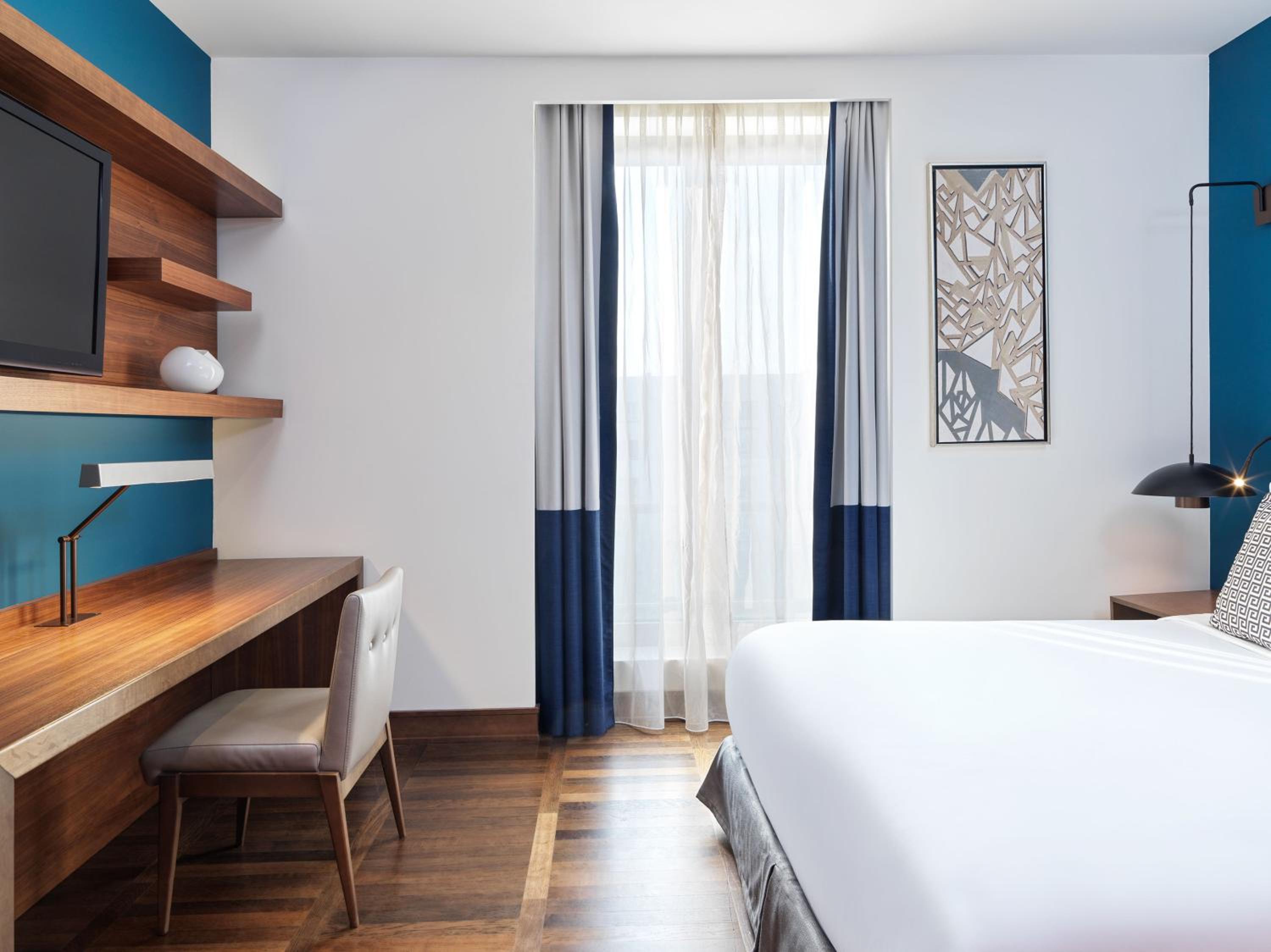 Special Offer - Classic Room with Free Parking - Photo 4