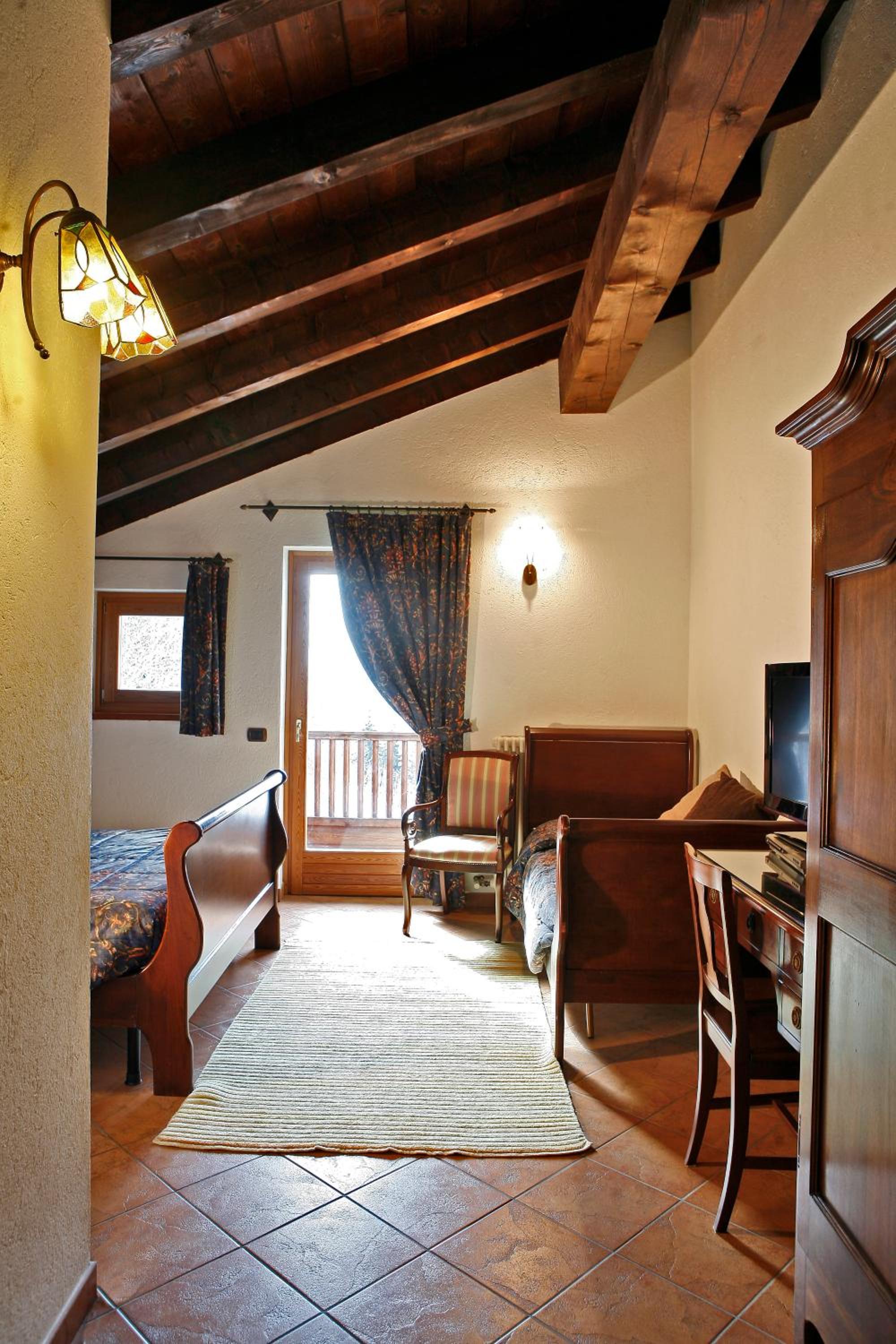 Comfort Room - Photo 6