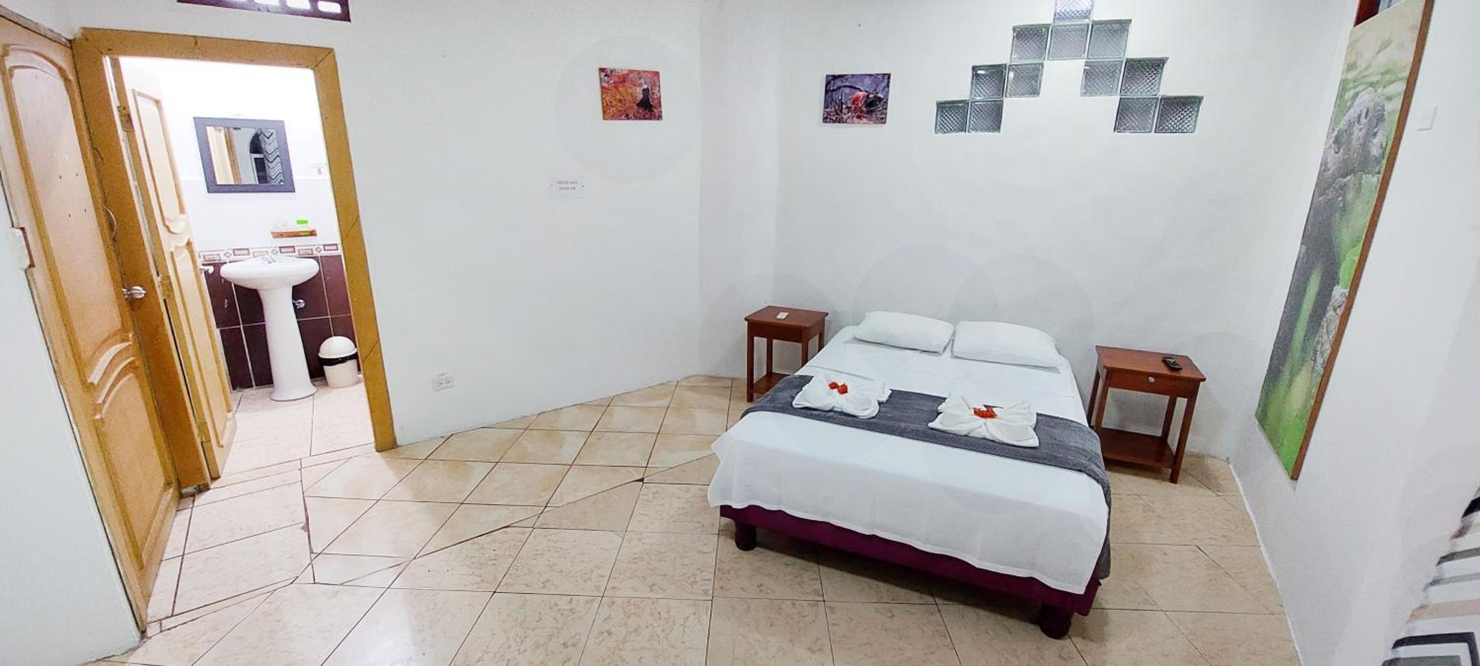 Large Single Room photo 3