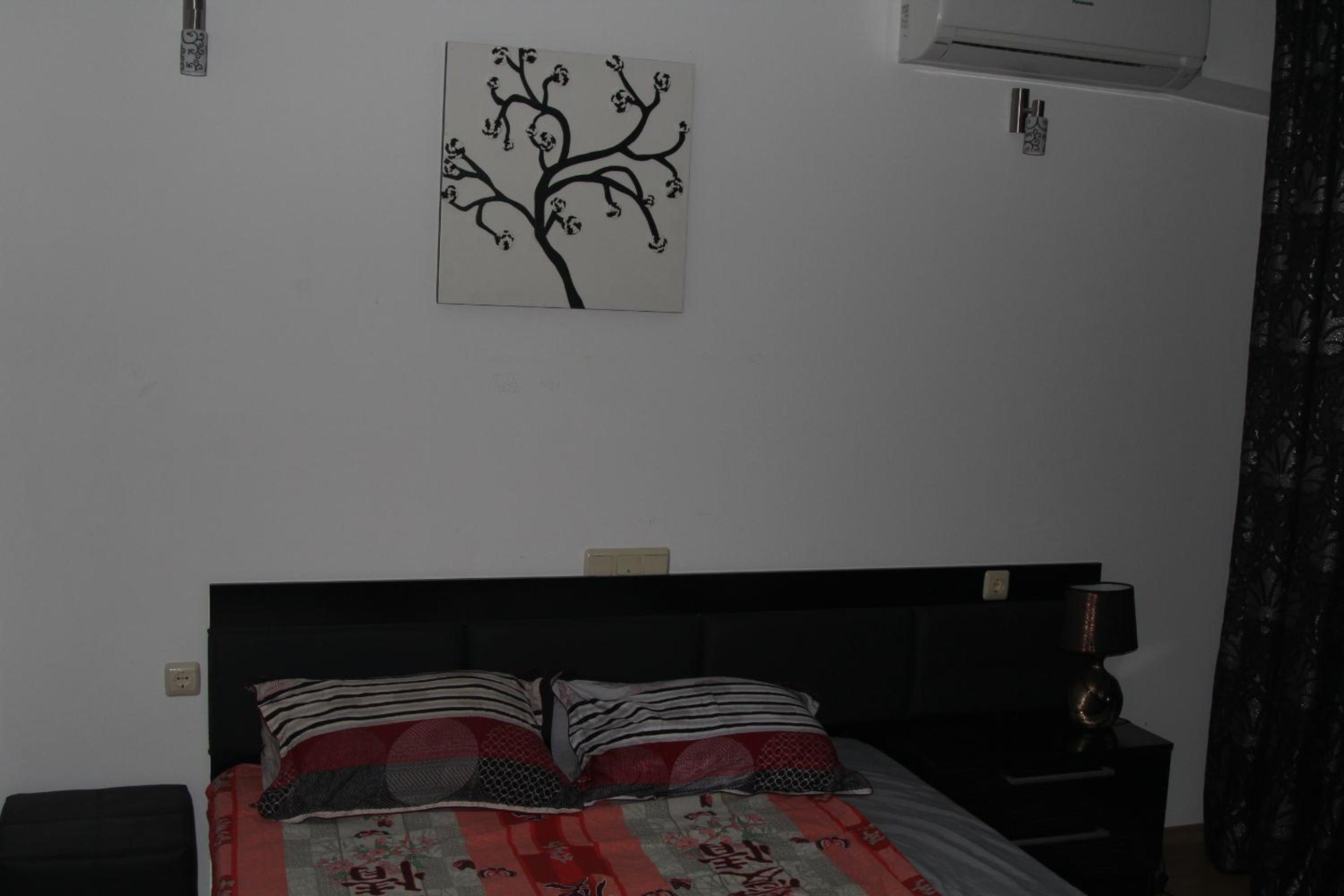 Two-Bedroom Apartment photo 2