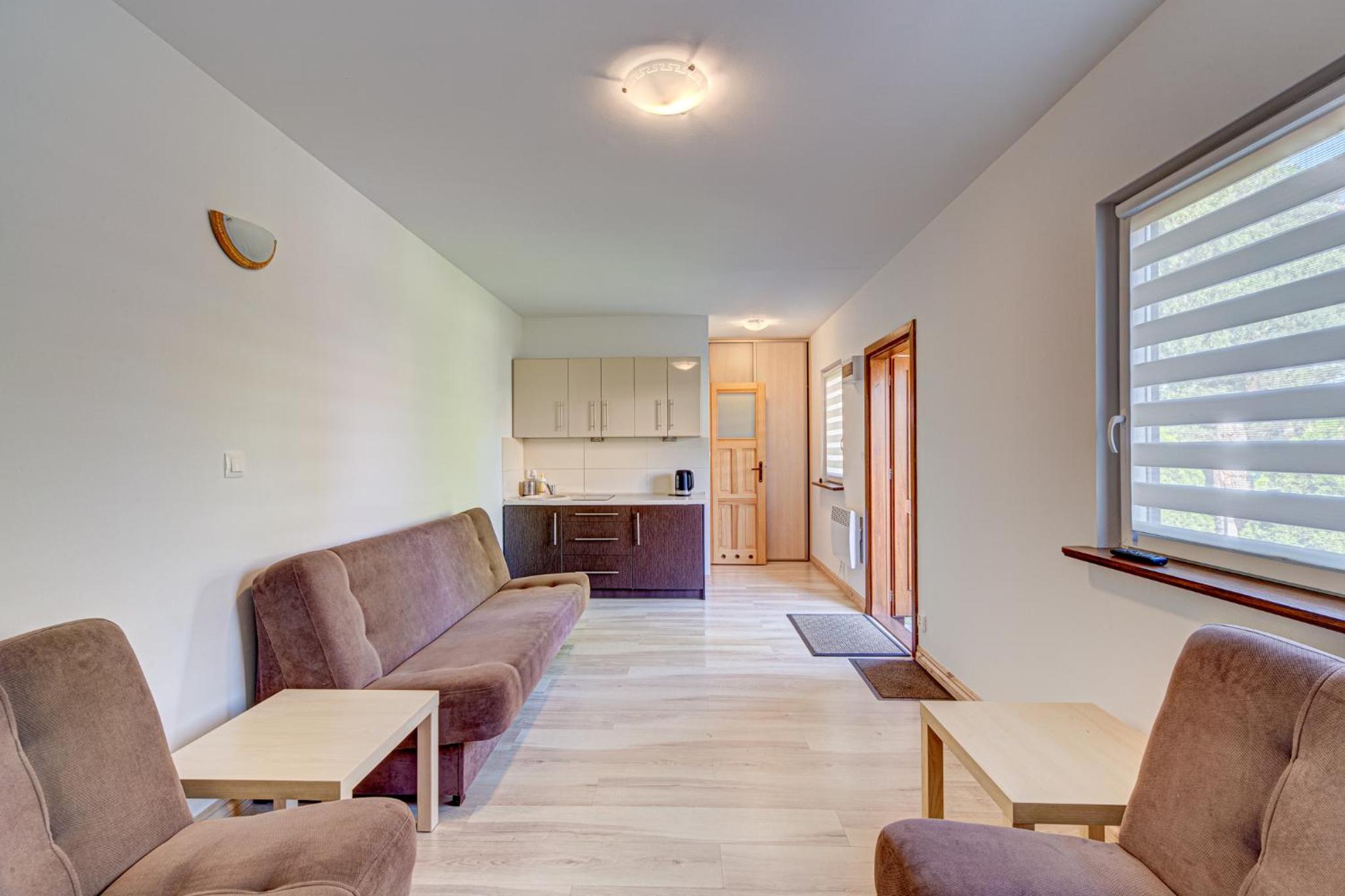 One-Bedroom House - Photo 9