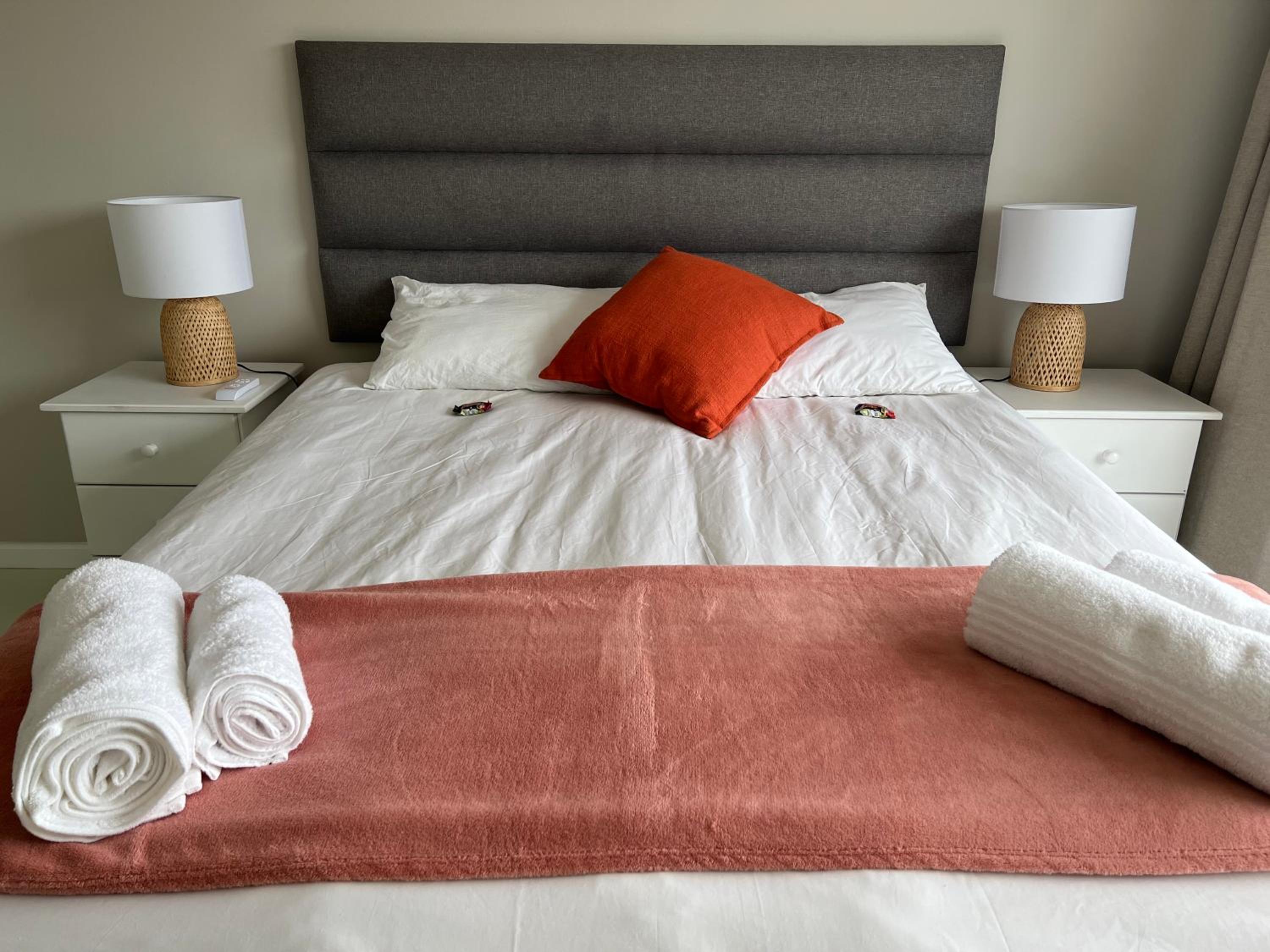 Deluxe Queen Room