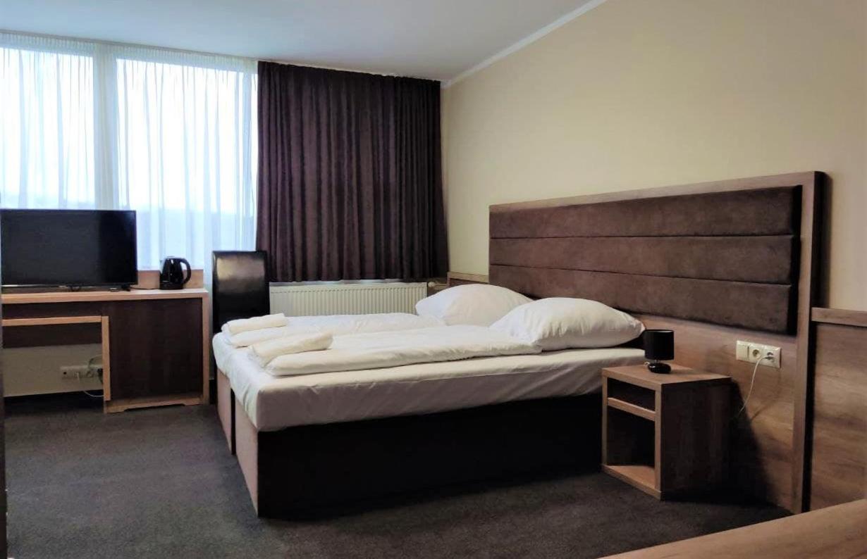 Deluxe Twin Room - Photo 4