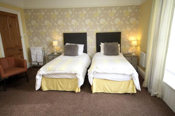 Twin Room with Sea View